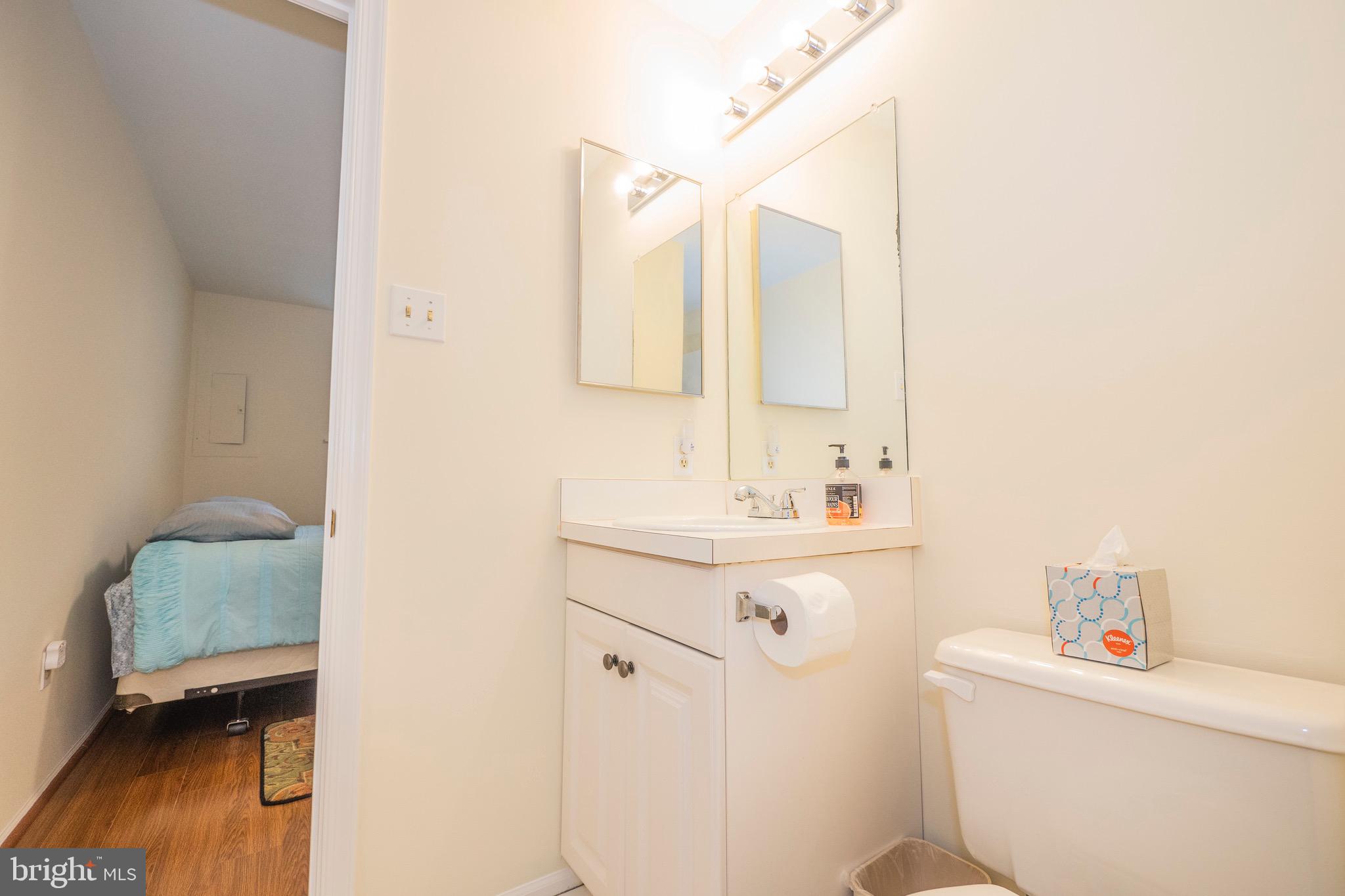 VILLAGE OF HICKORY RIDGE - Residential