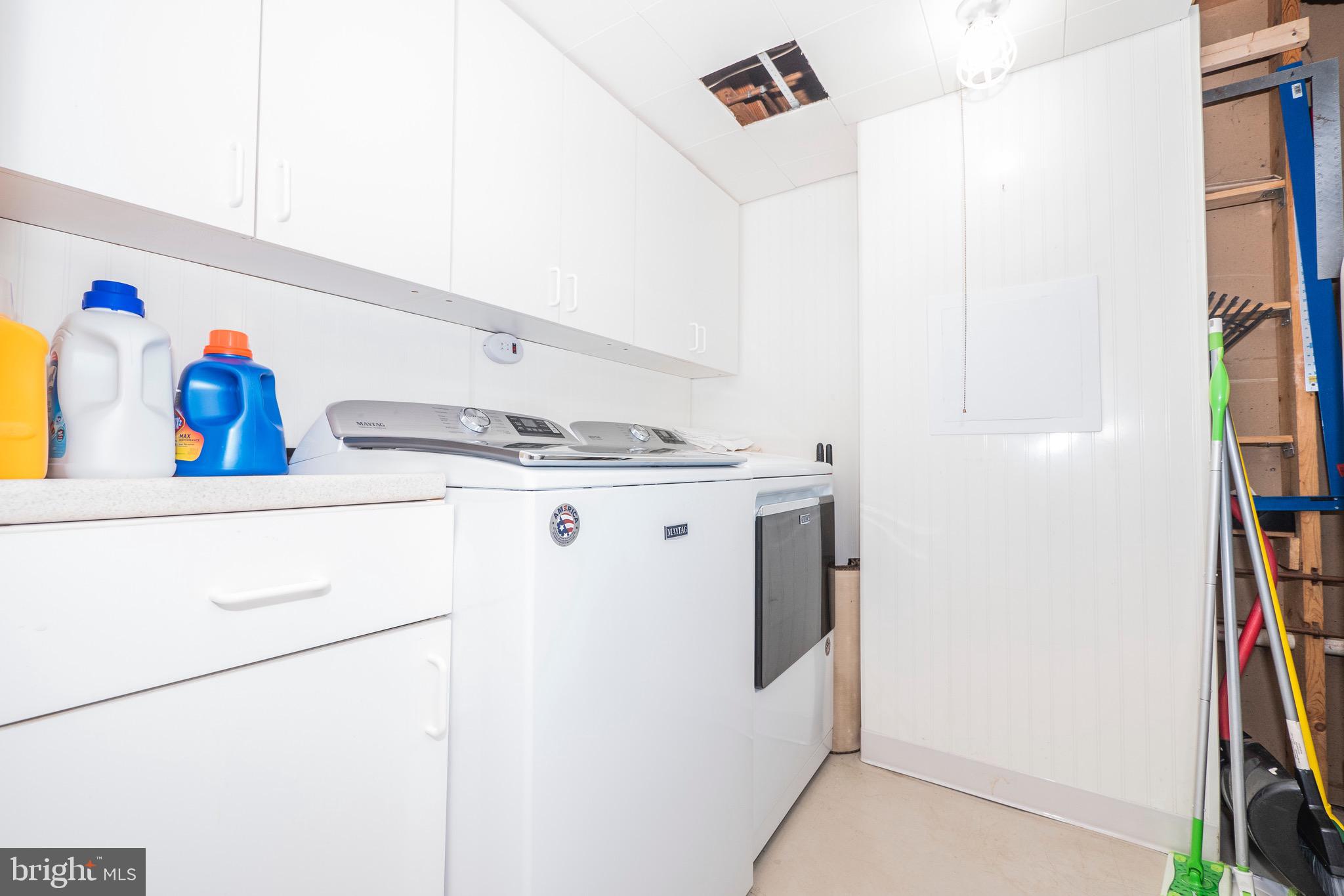 VILLAGE OF HICKORY RIDGE - Residential