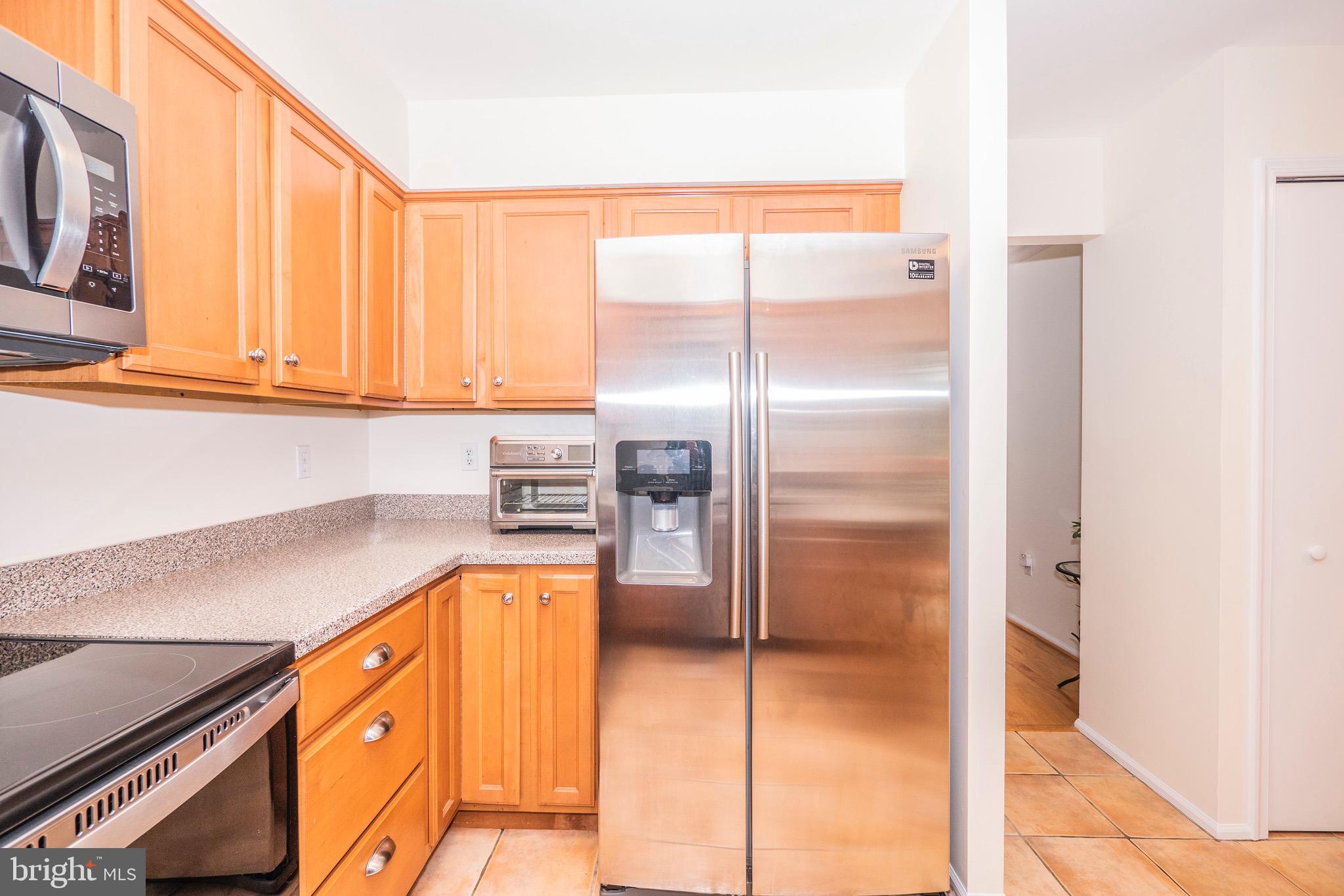 VILLAGE OF HICKORY RIDGE - Residential