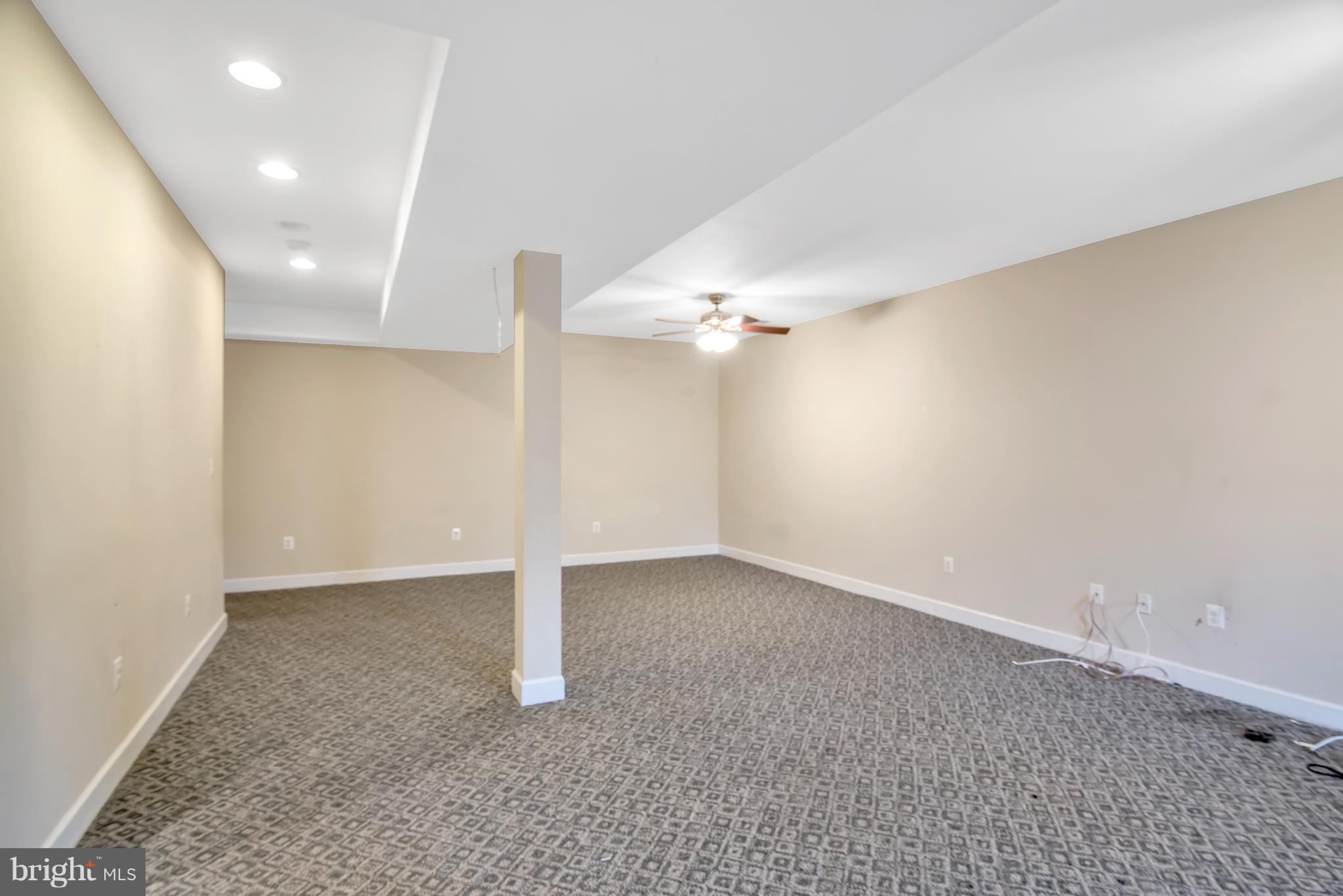 KINGS GRANT LA PLATA - Residential