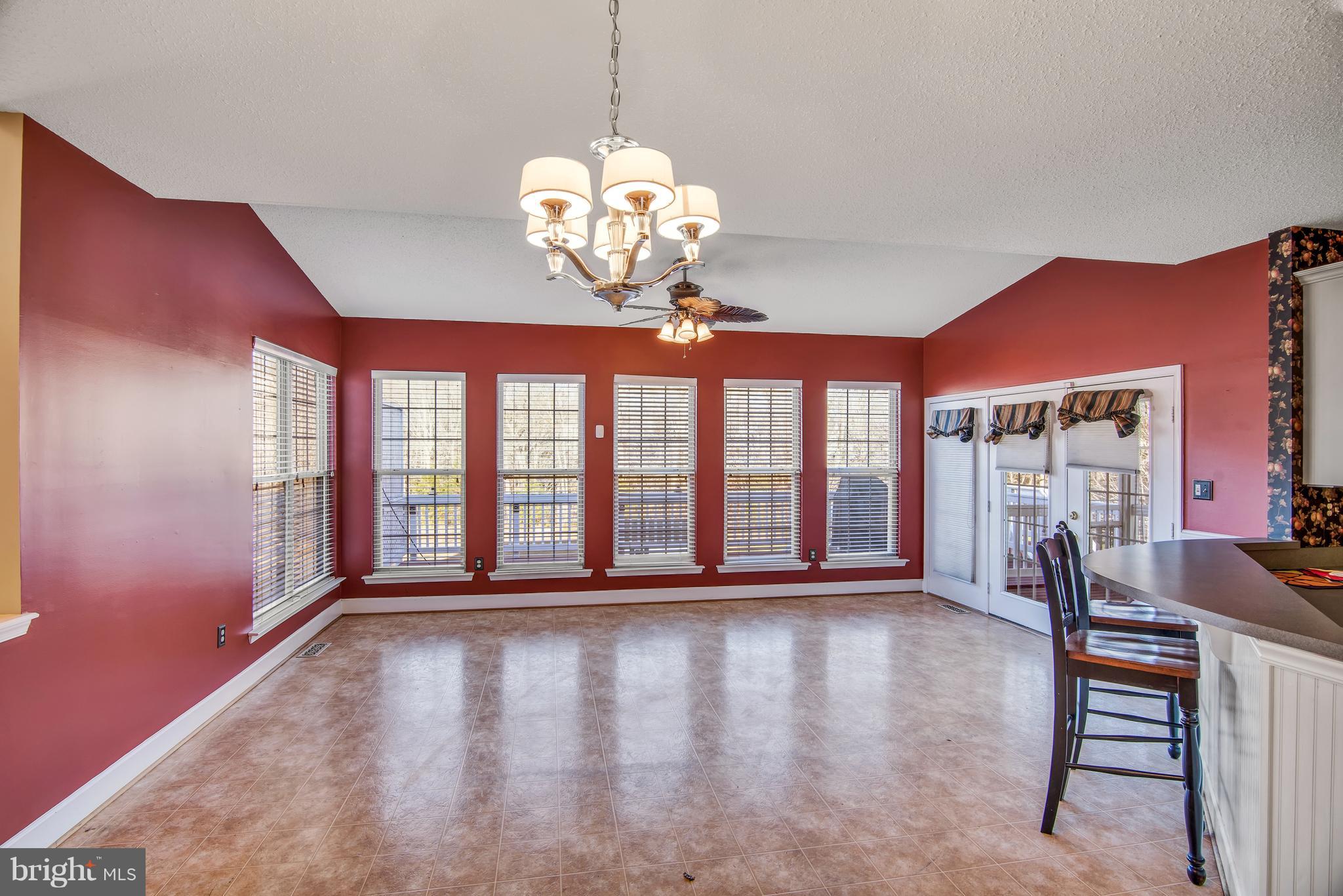 KINGS GRANT LA PLATA - Residential