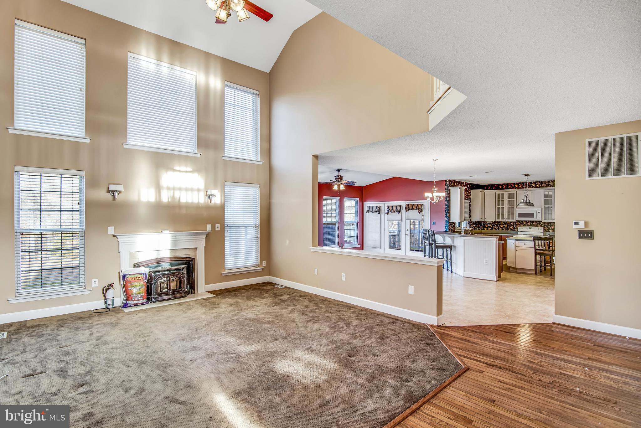 KINGS GRANT LA PLATA - Residential