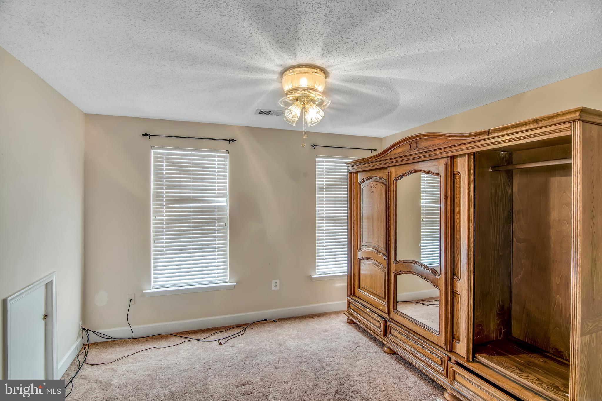 KINGS GRANT LA PLATA - Residential