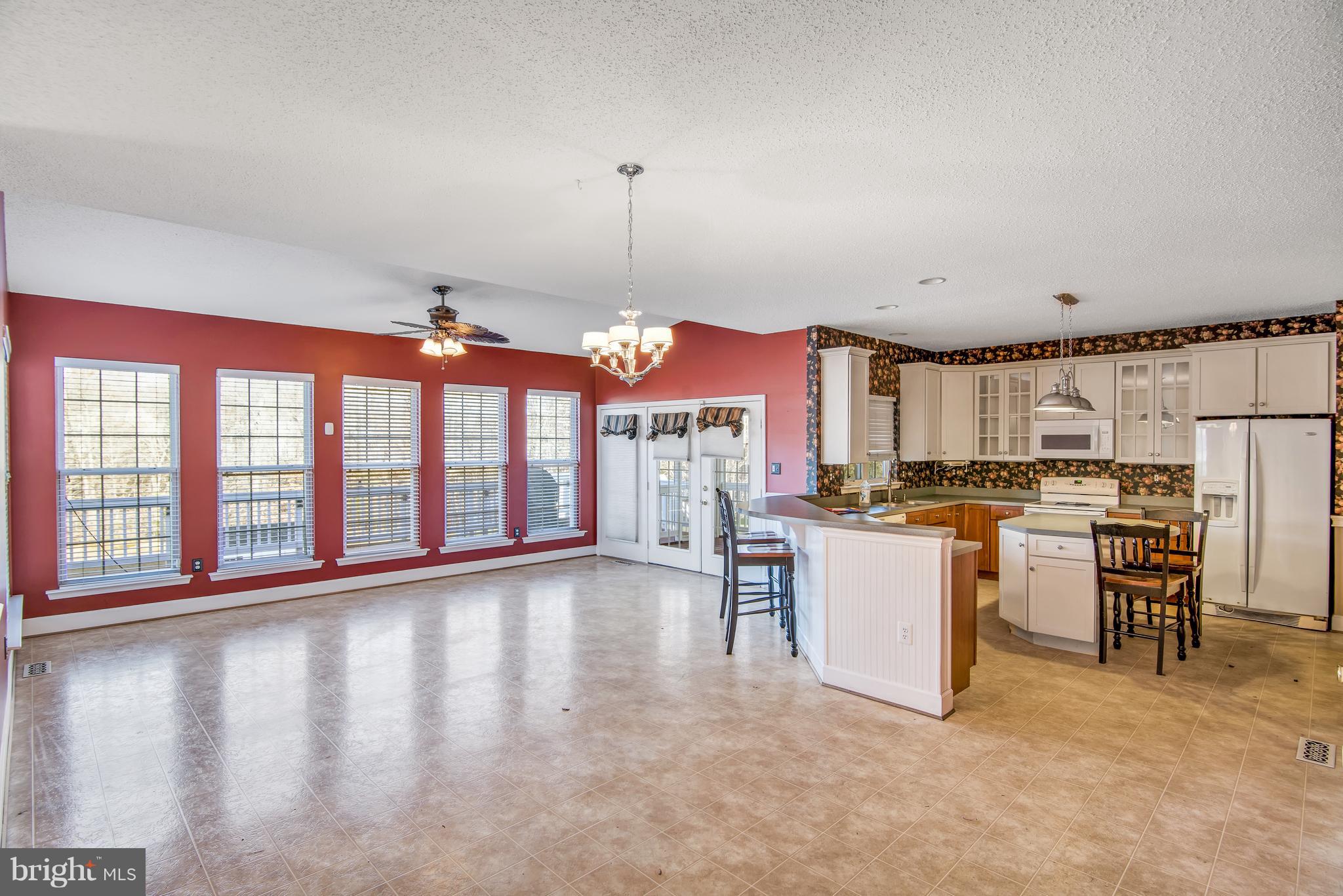 KINGS GRANT LA PLATA - Residential