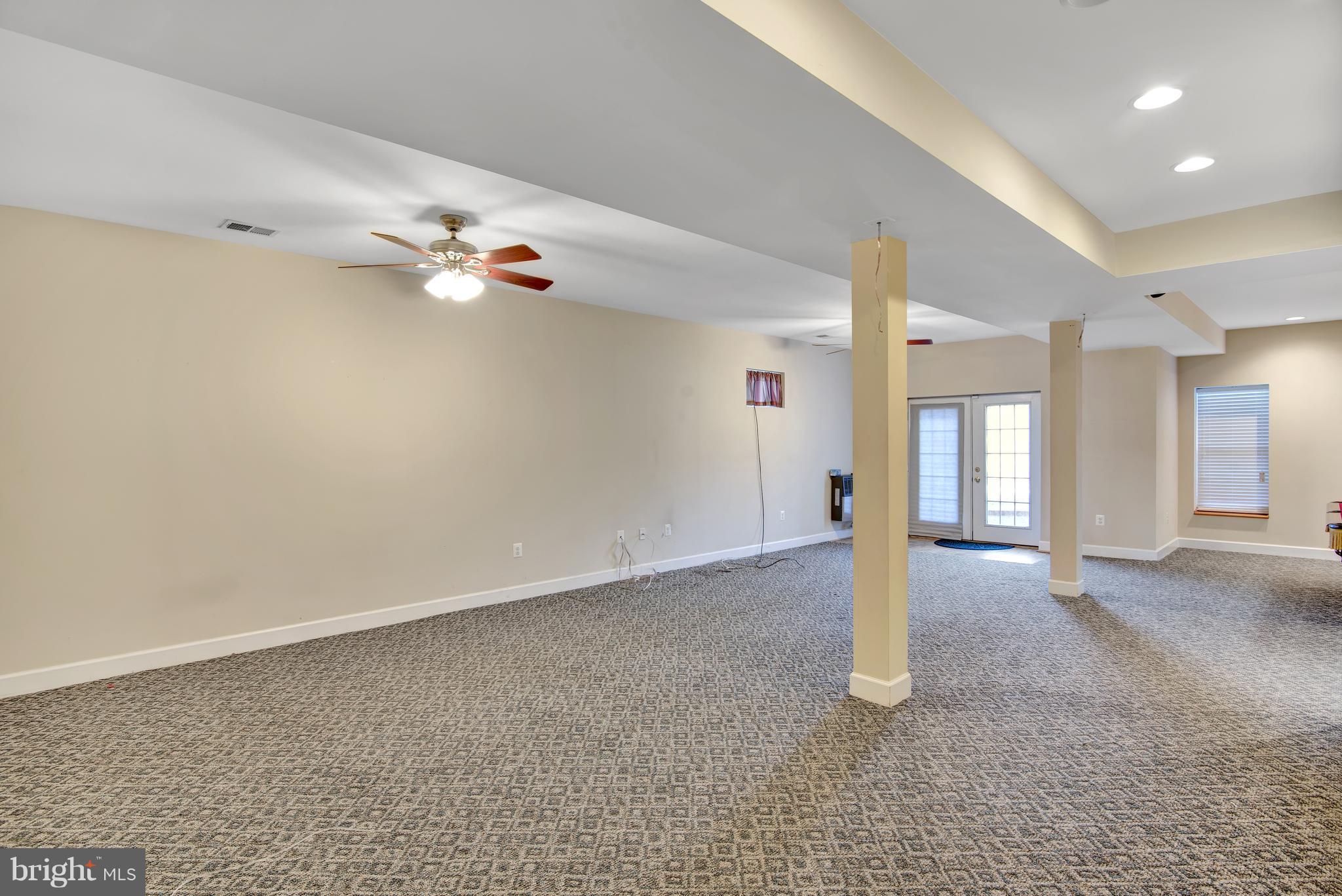 KINGS GRANT LA PLATA - Residential