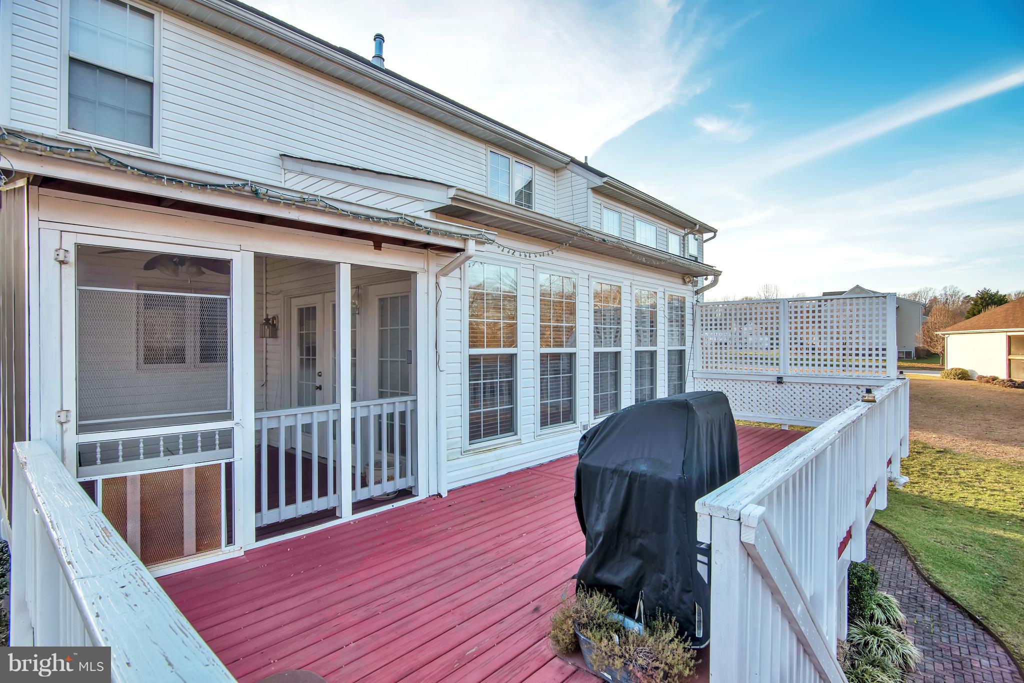 KINGS GRANT LA PLATA - Residential