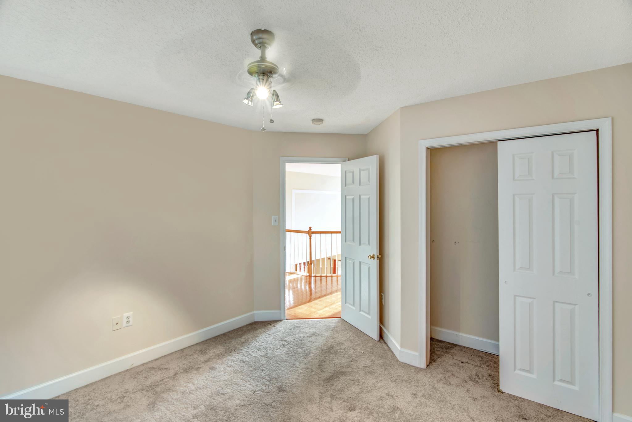 KINGS GRANT LA PLATA - Residential