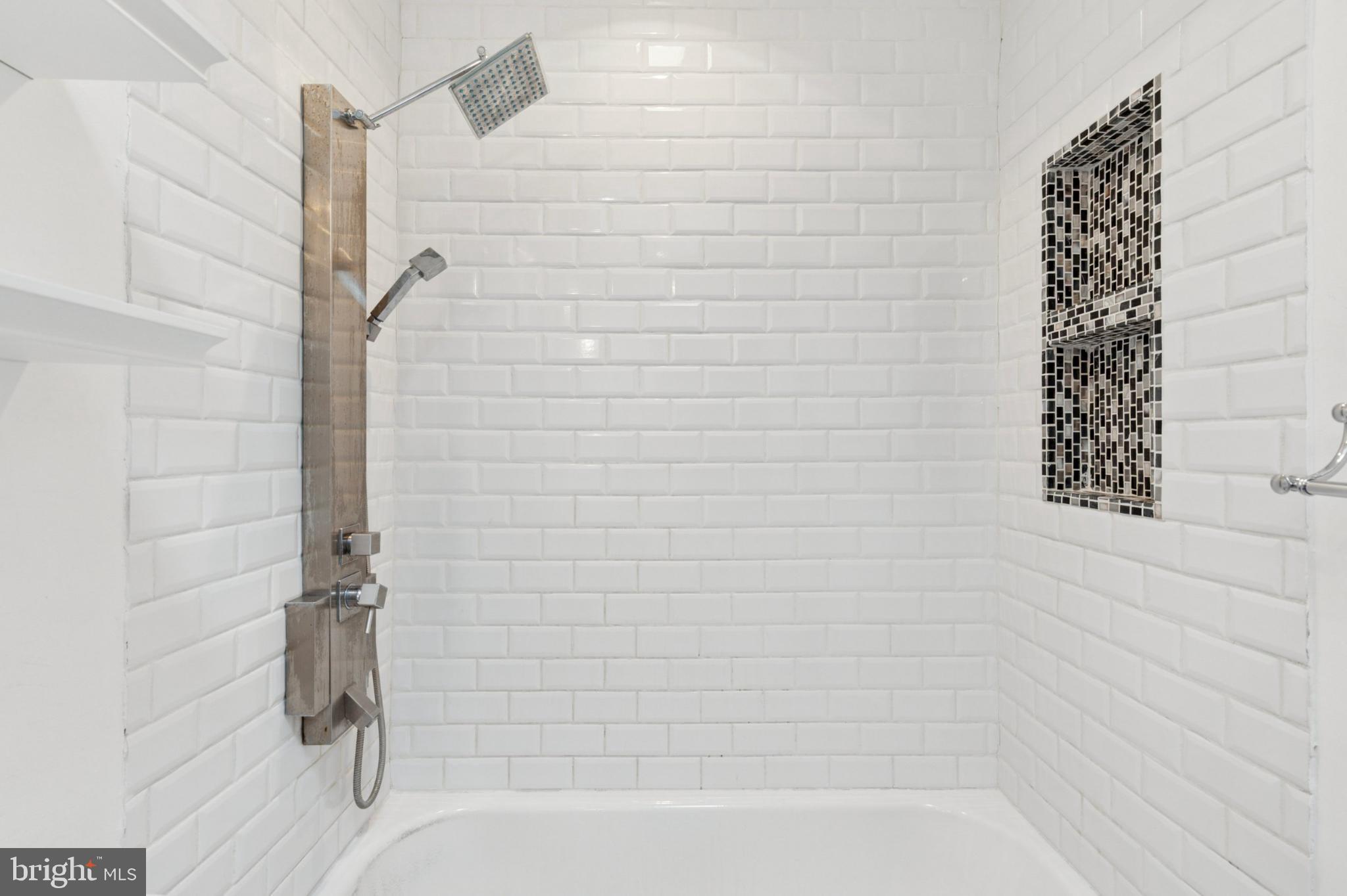 MANAYUNK - Residential