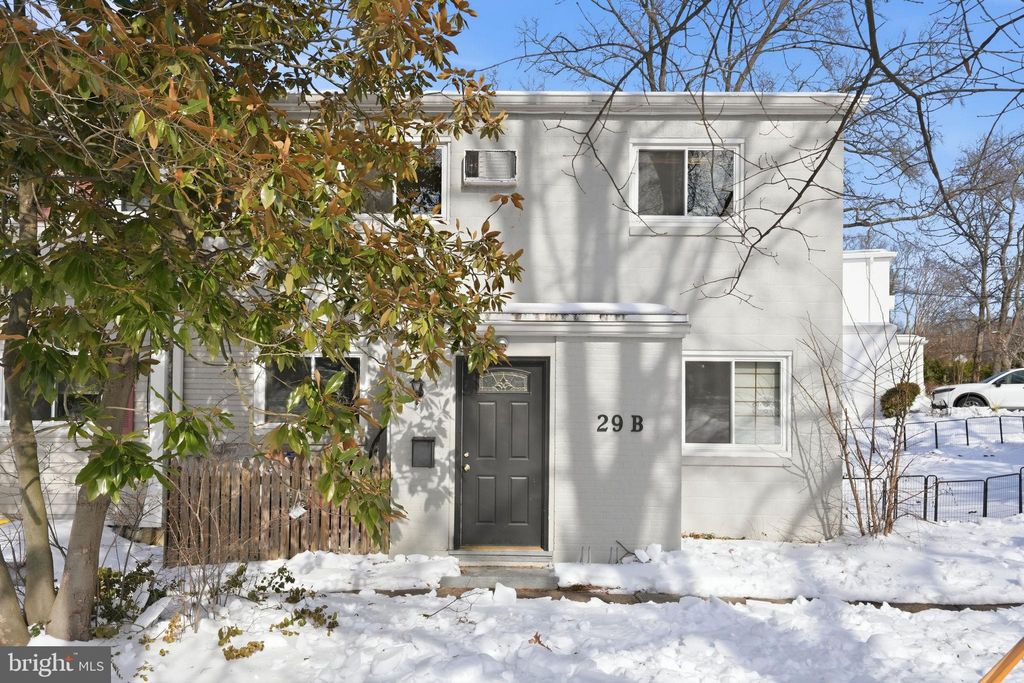 Photo of 29 - B Ridge Road, GREENBELT, MD 20770 (MLS # MDPG2190162)