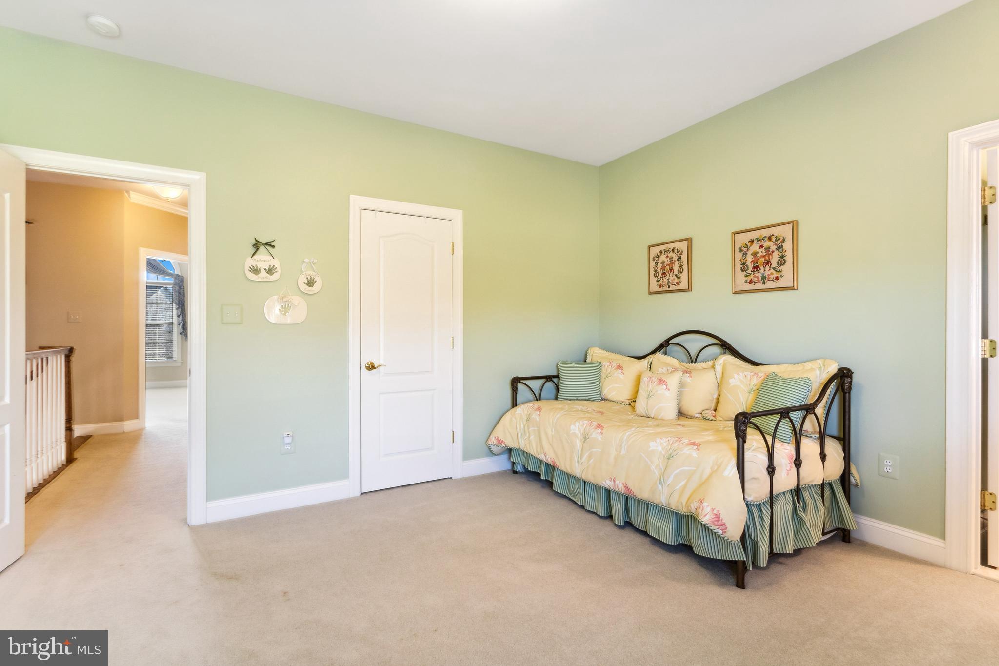 LAKE MANASSAS - Residential