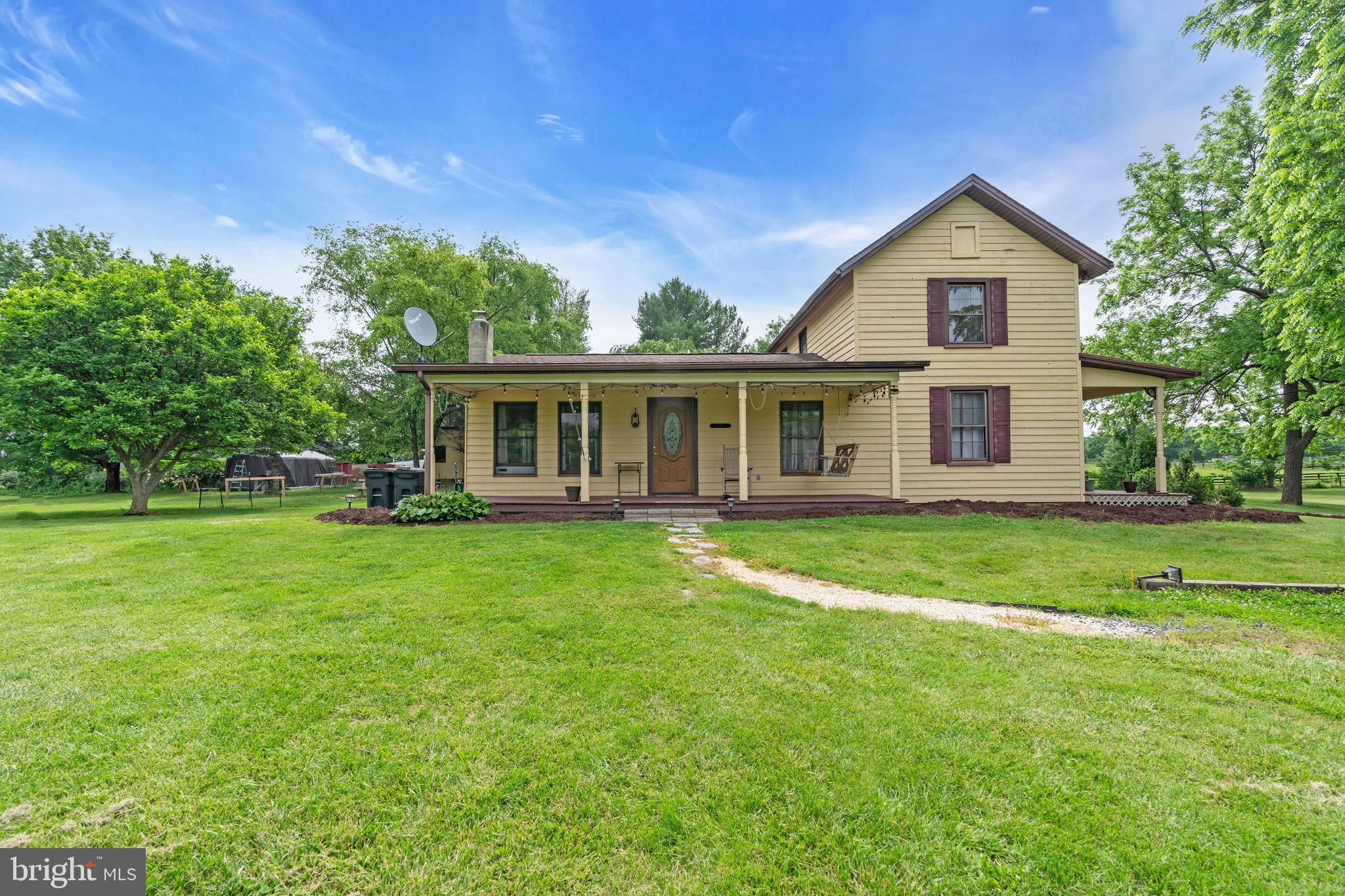2072 SENSENY ROAD