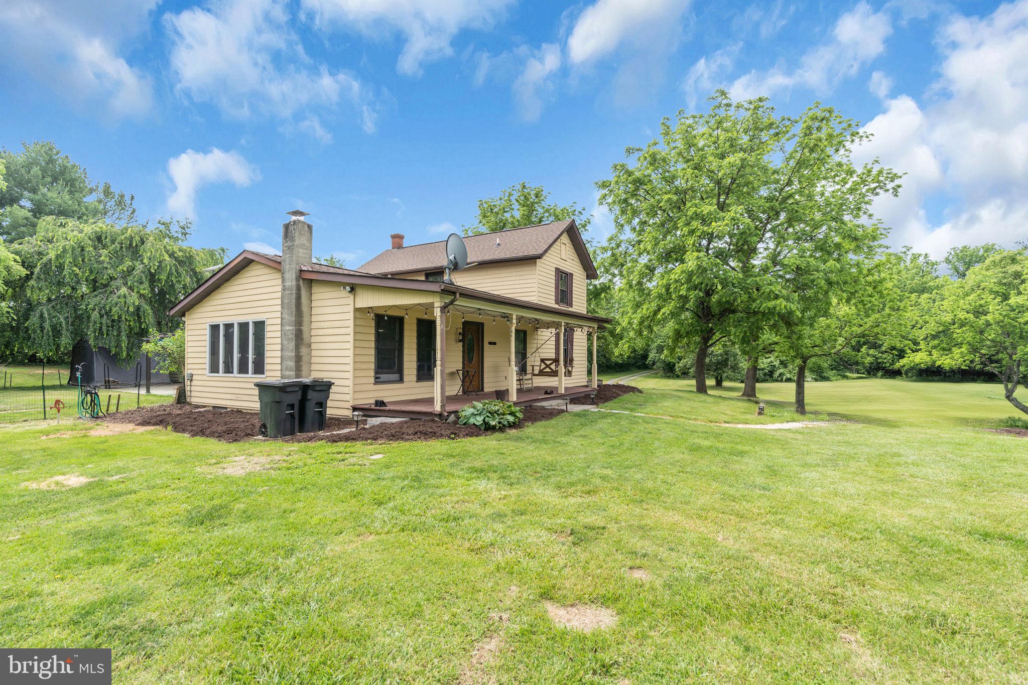 2072 SENSENY ROAD