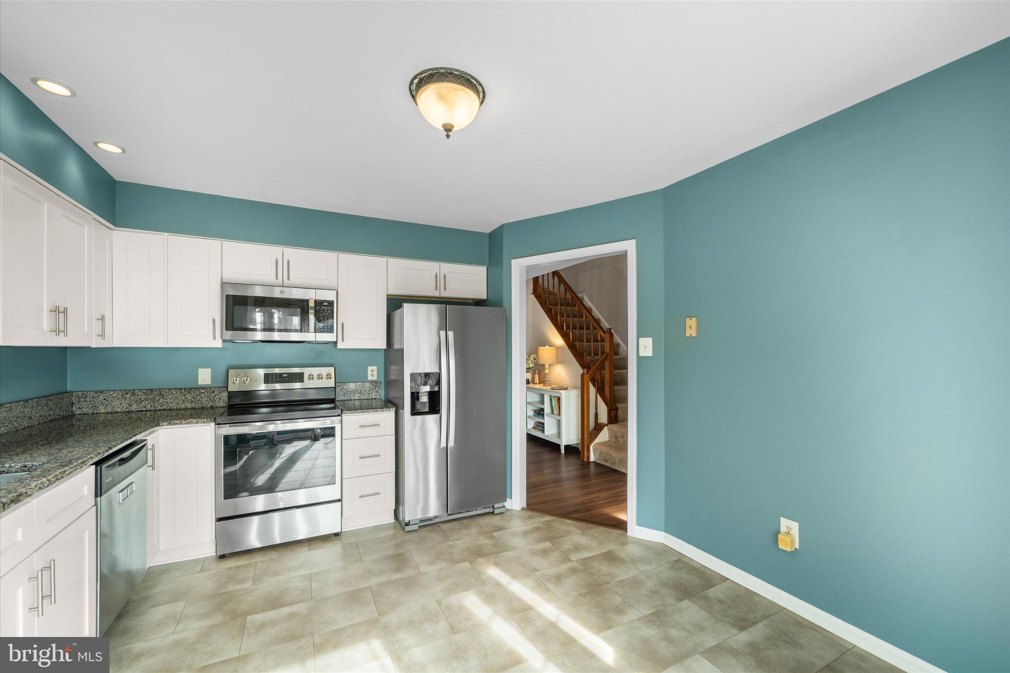 FOX CREEK - Residential