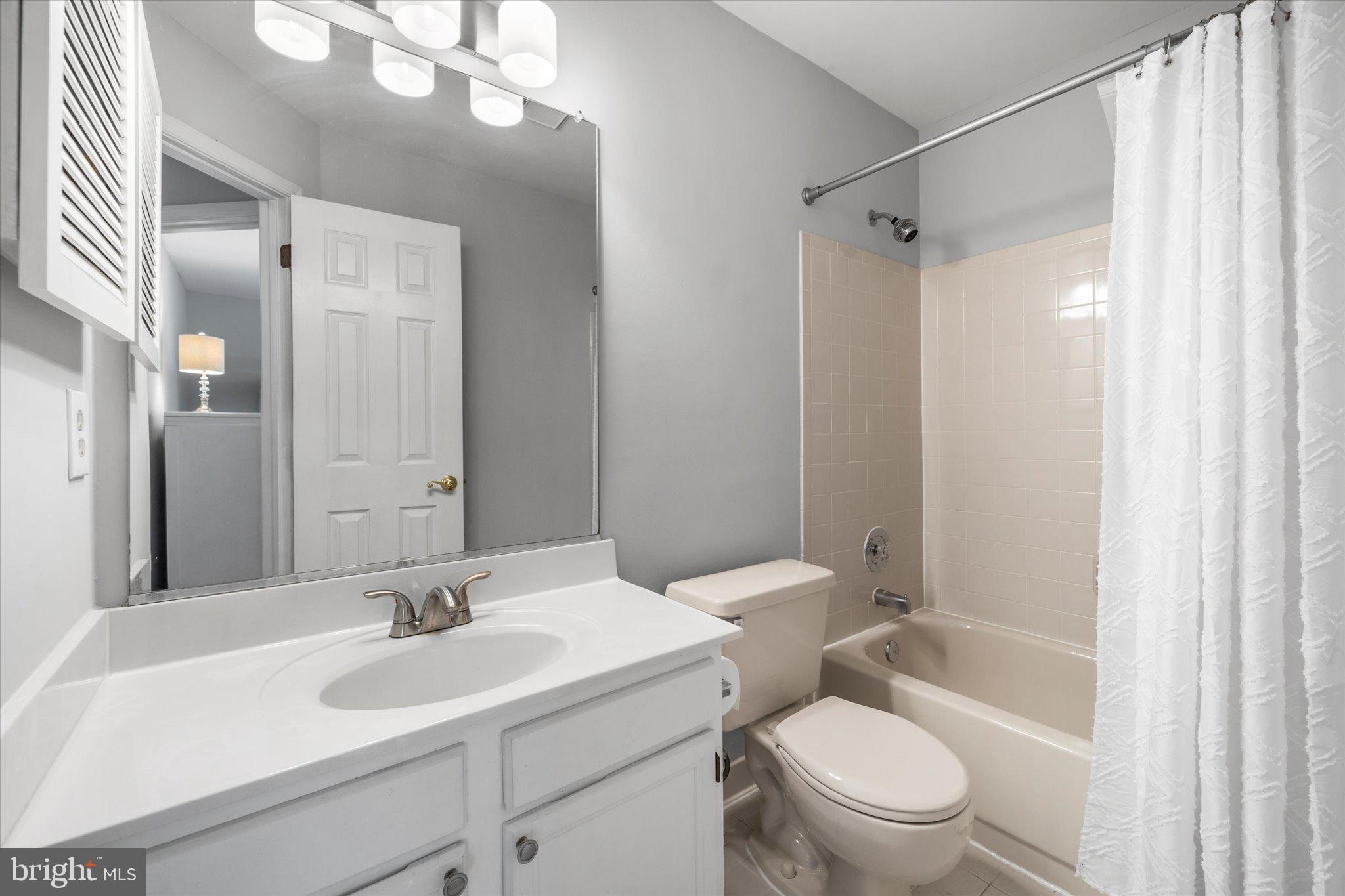 FOX CREEK - Residential