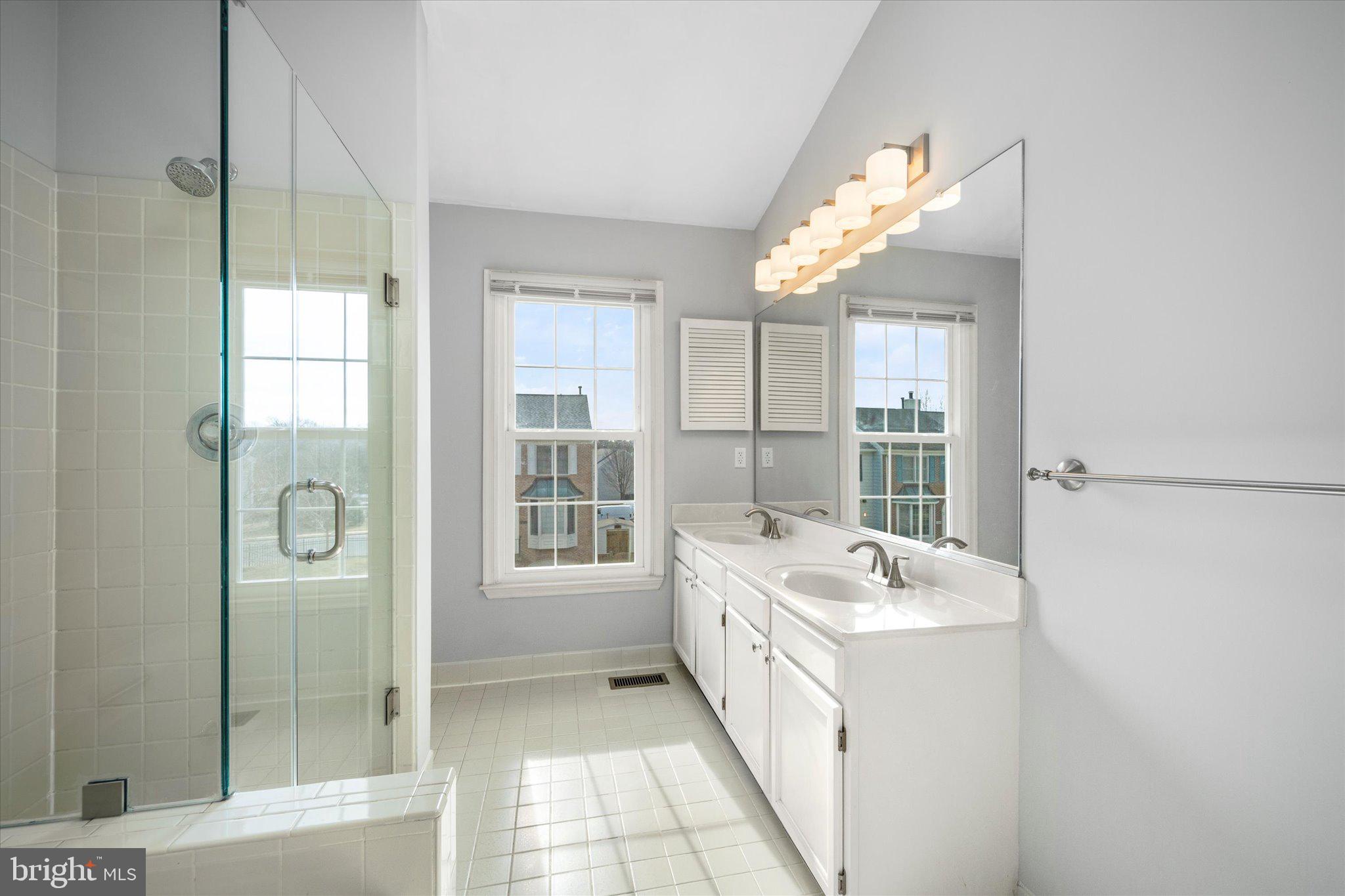 FOX CREEK - Residential