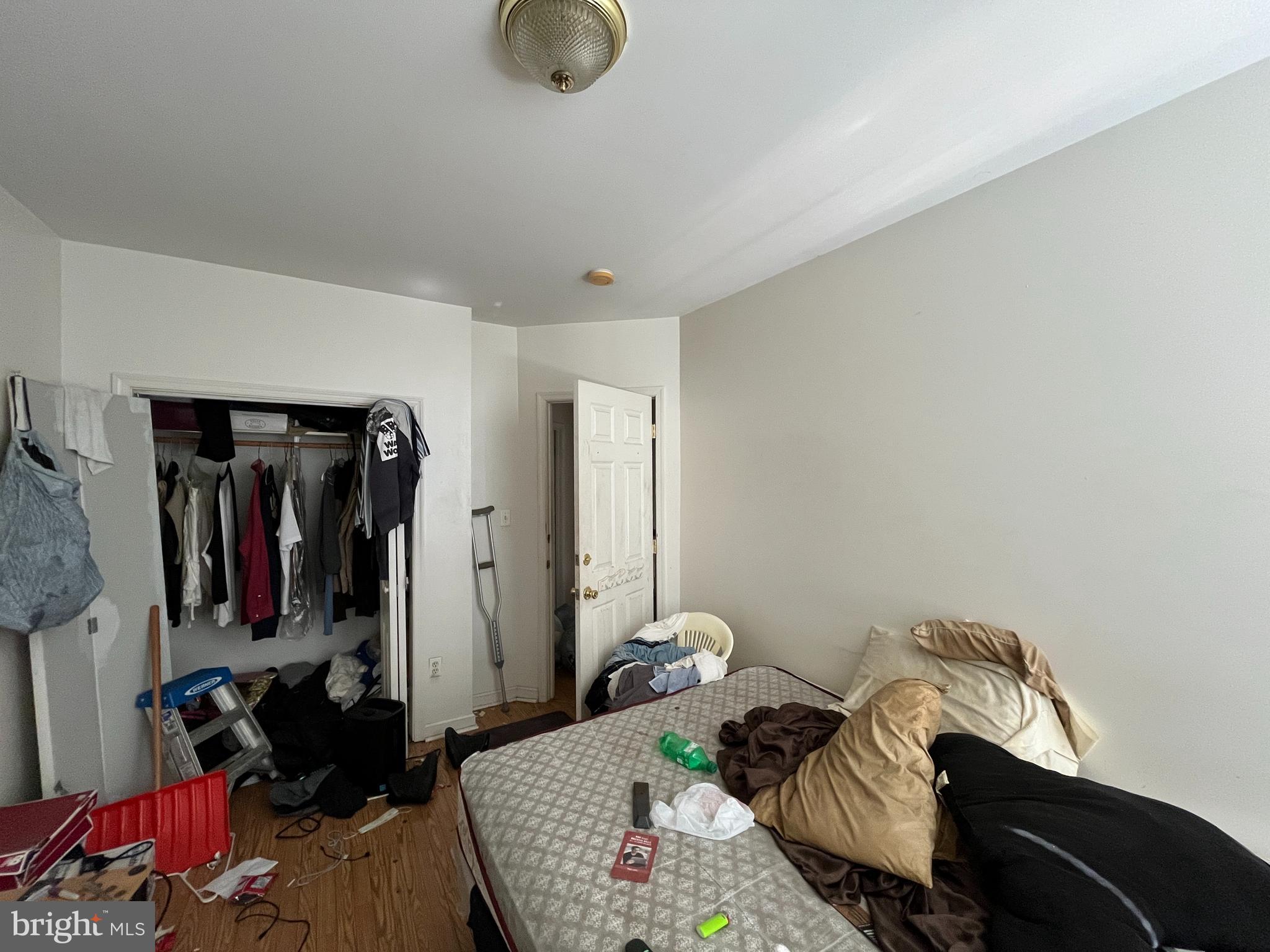 PEN LUCY - Residential