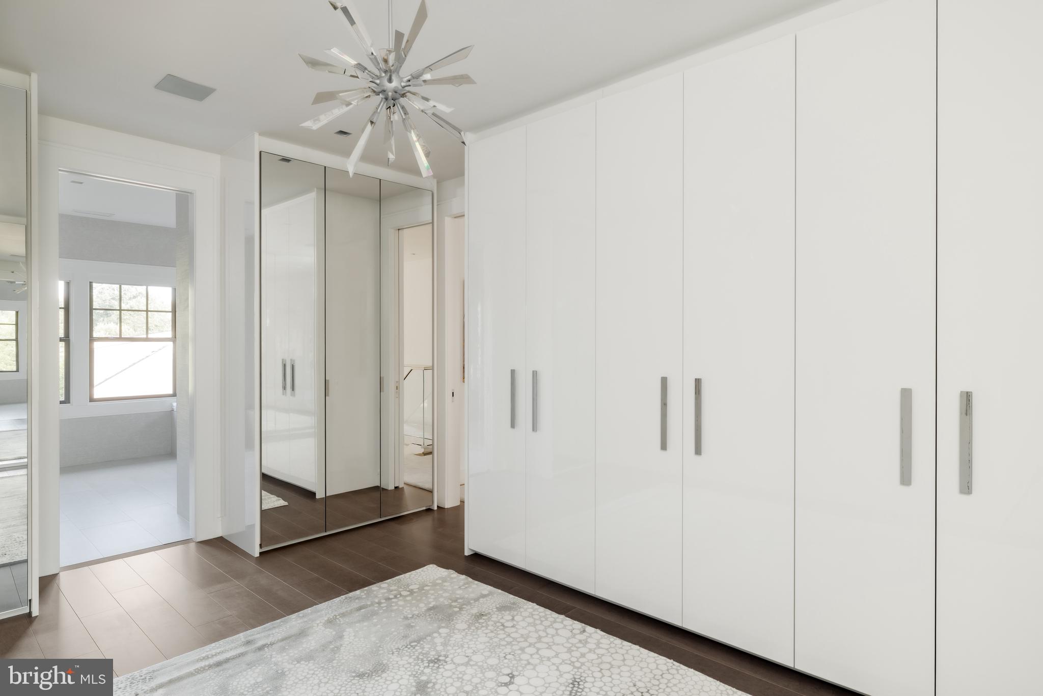 WOODMONT - Residential