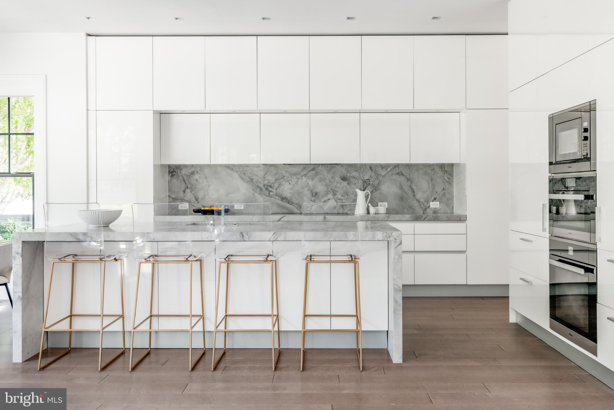 WOODMONT - Residential