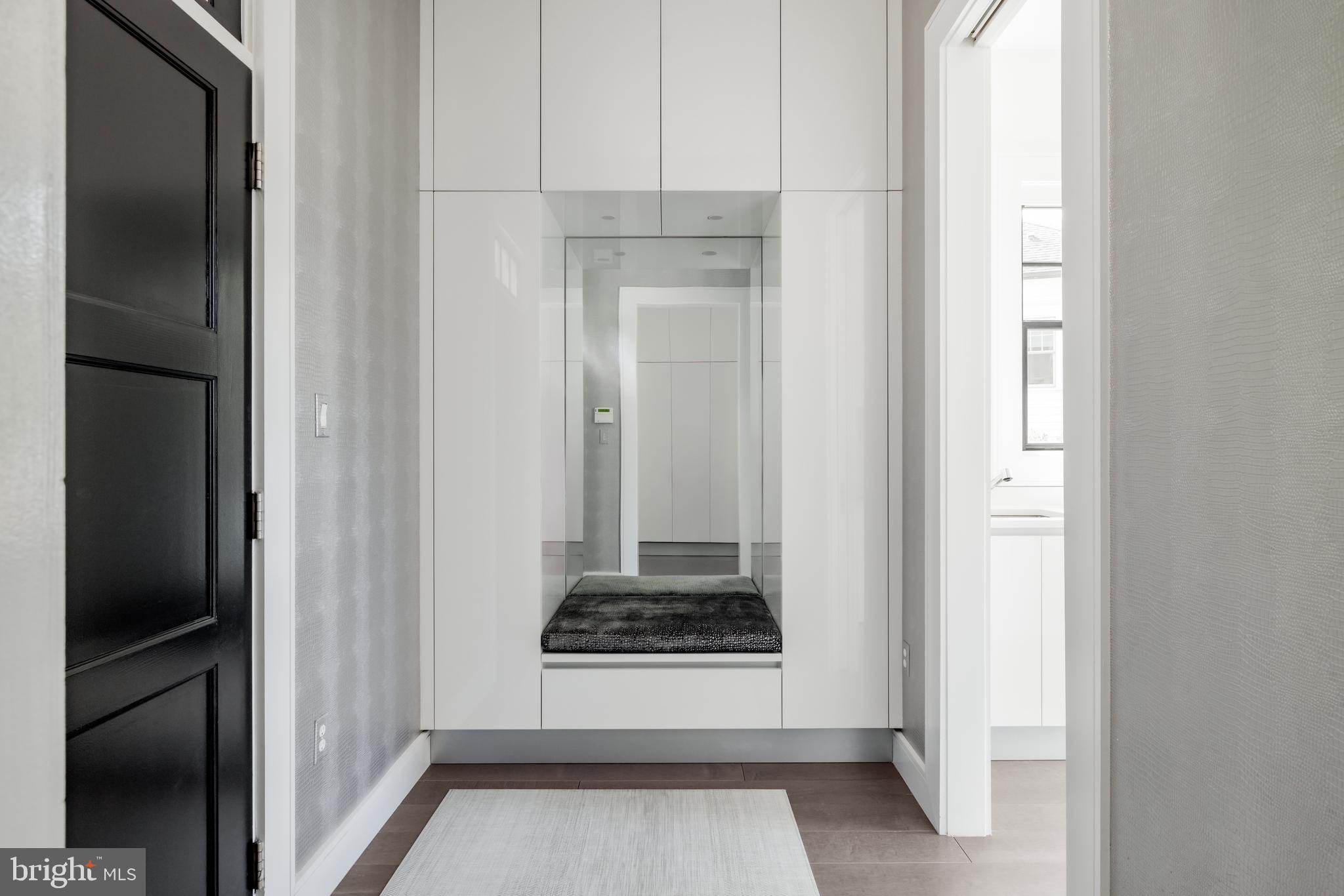 WOODMONT - Residential