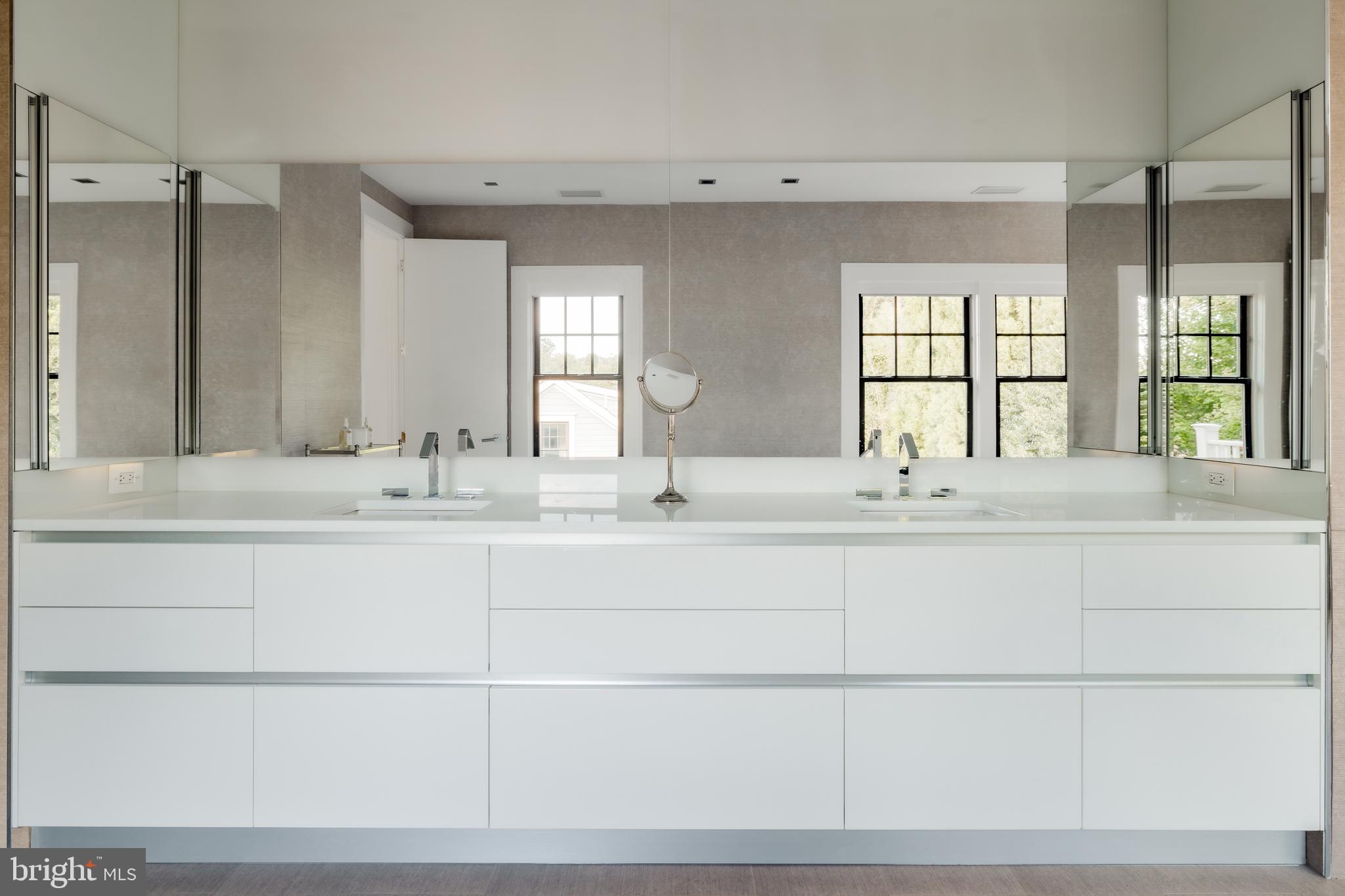 WOODMONT - Residential