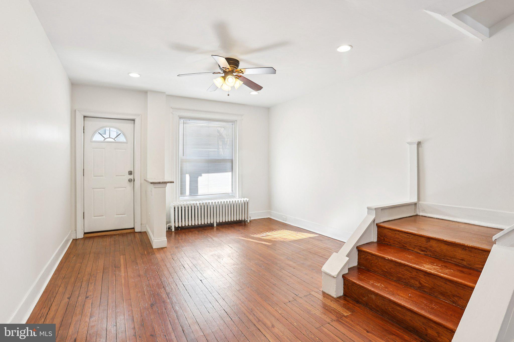 ROXBOROUGH - Residential