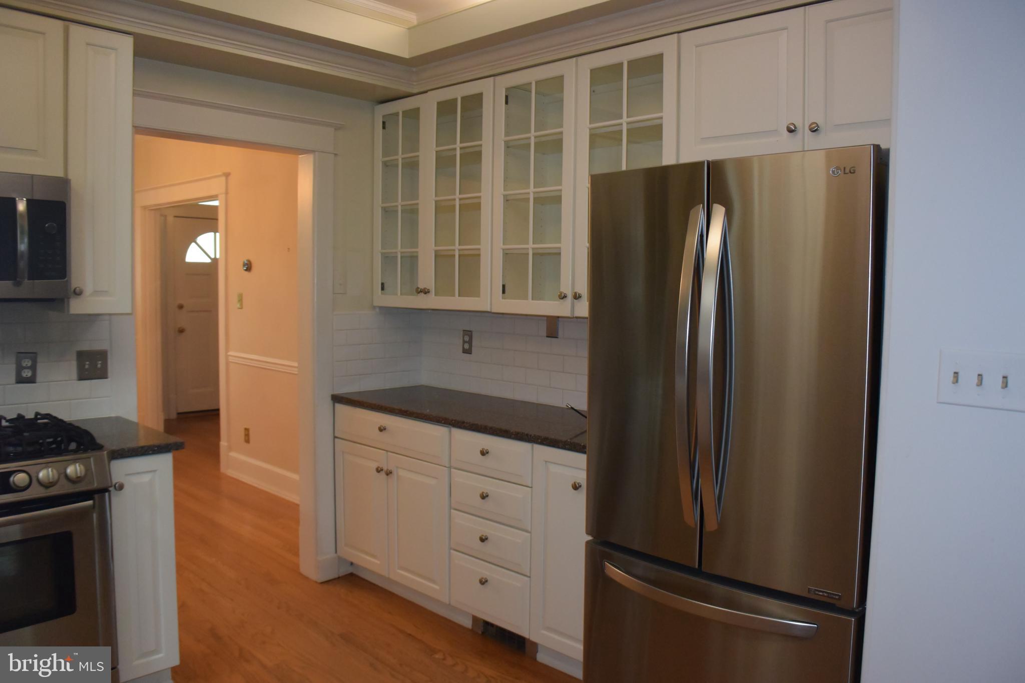 ROSEMONT - Residential Lease