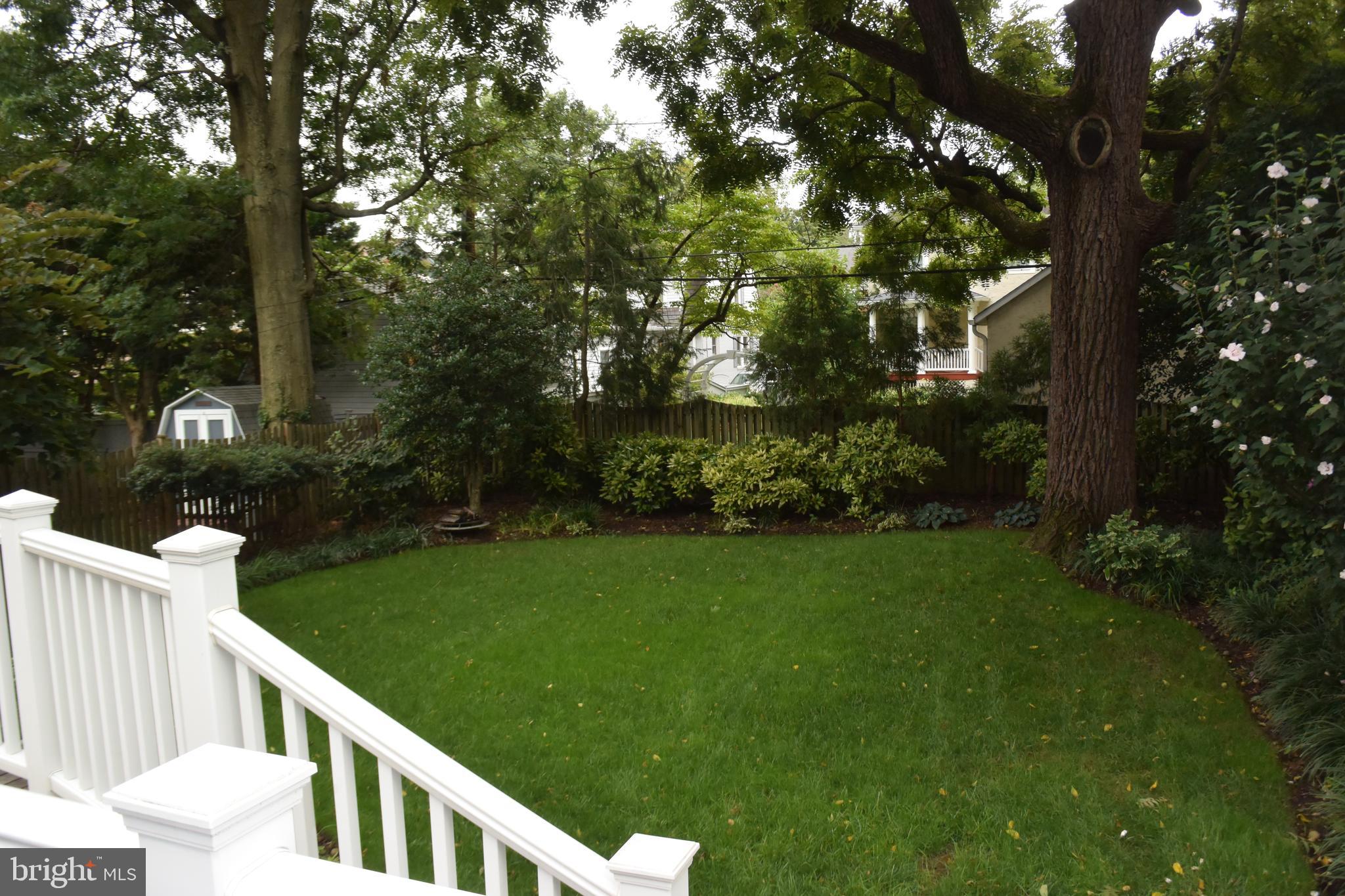 ROSEMONT - Residential Lease