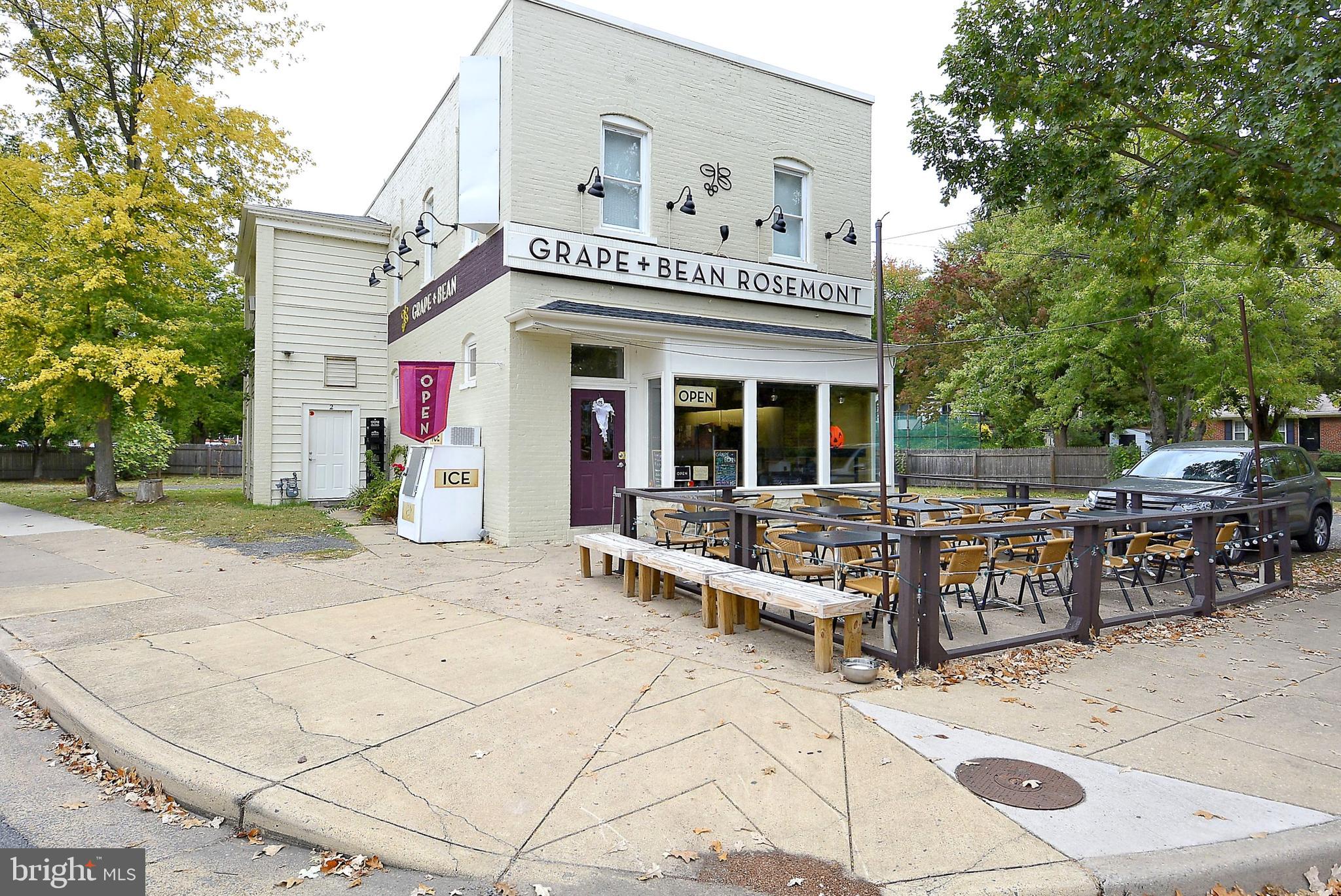 ROSEMONT - Residential Lease