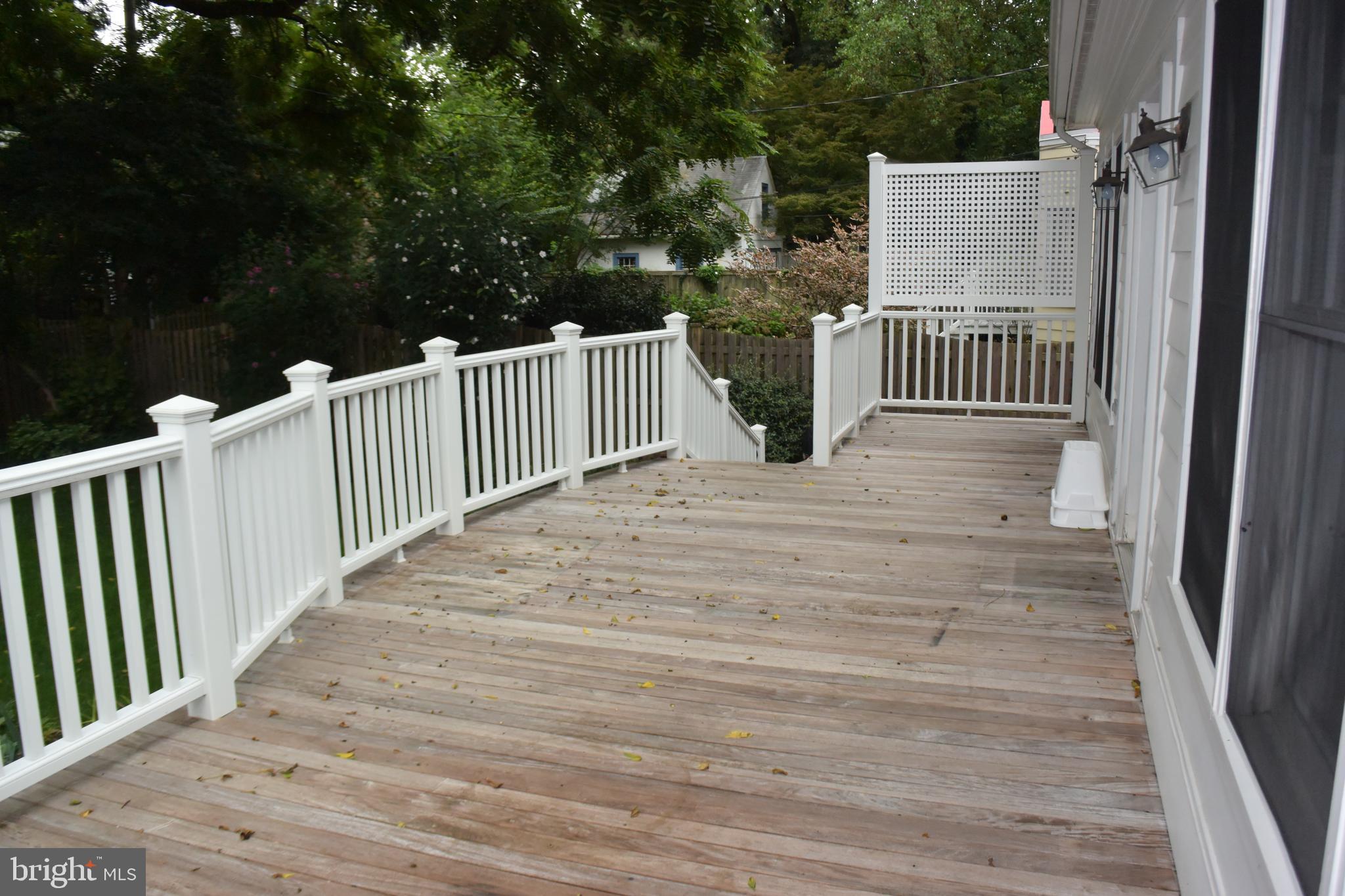 ROSEMONT - Residential Lease