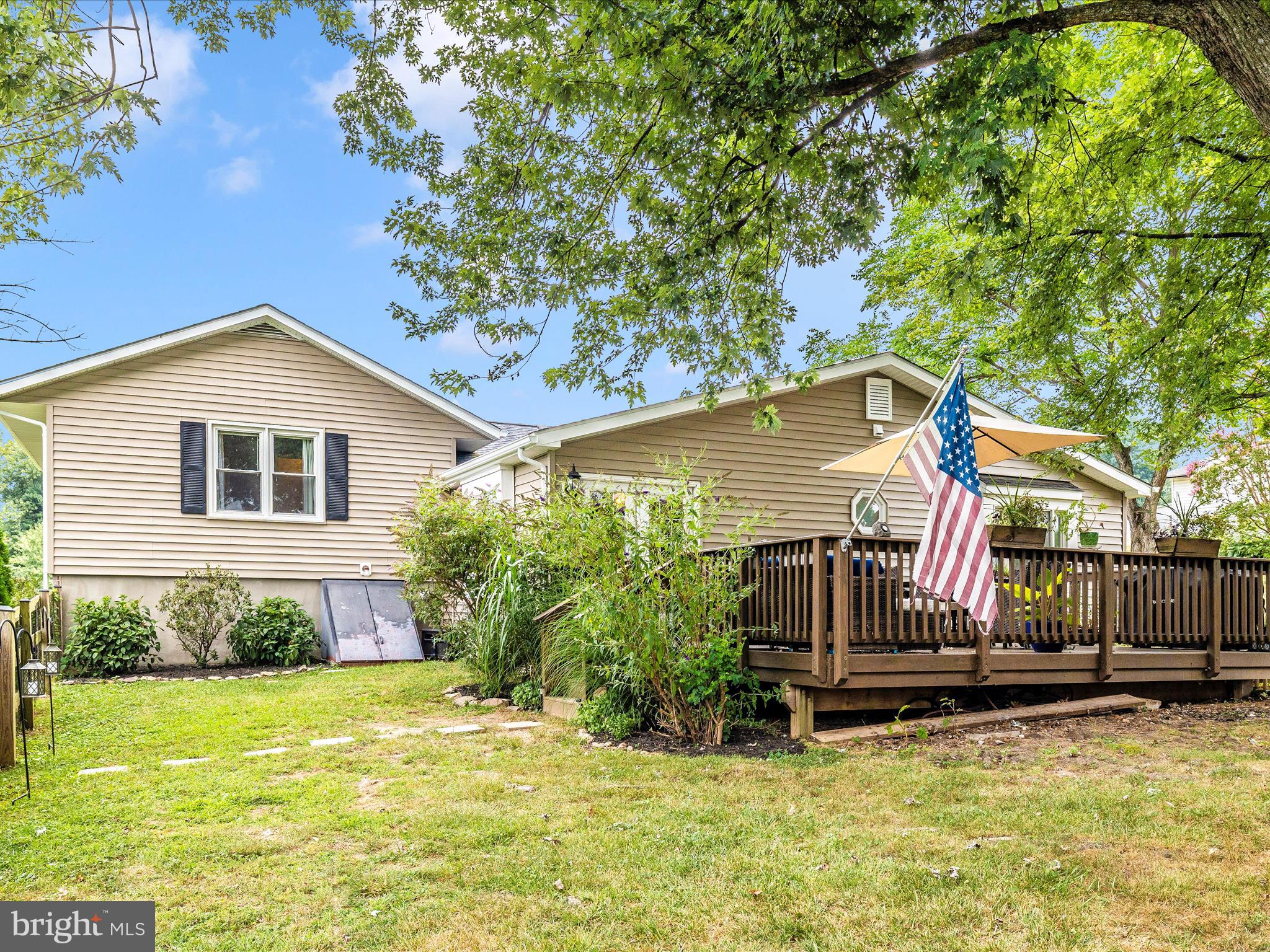 WISPERREN OAKS - Residential