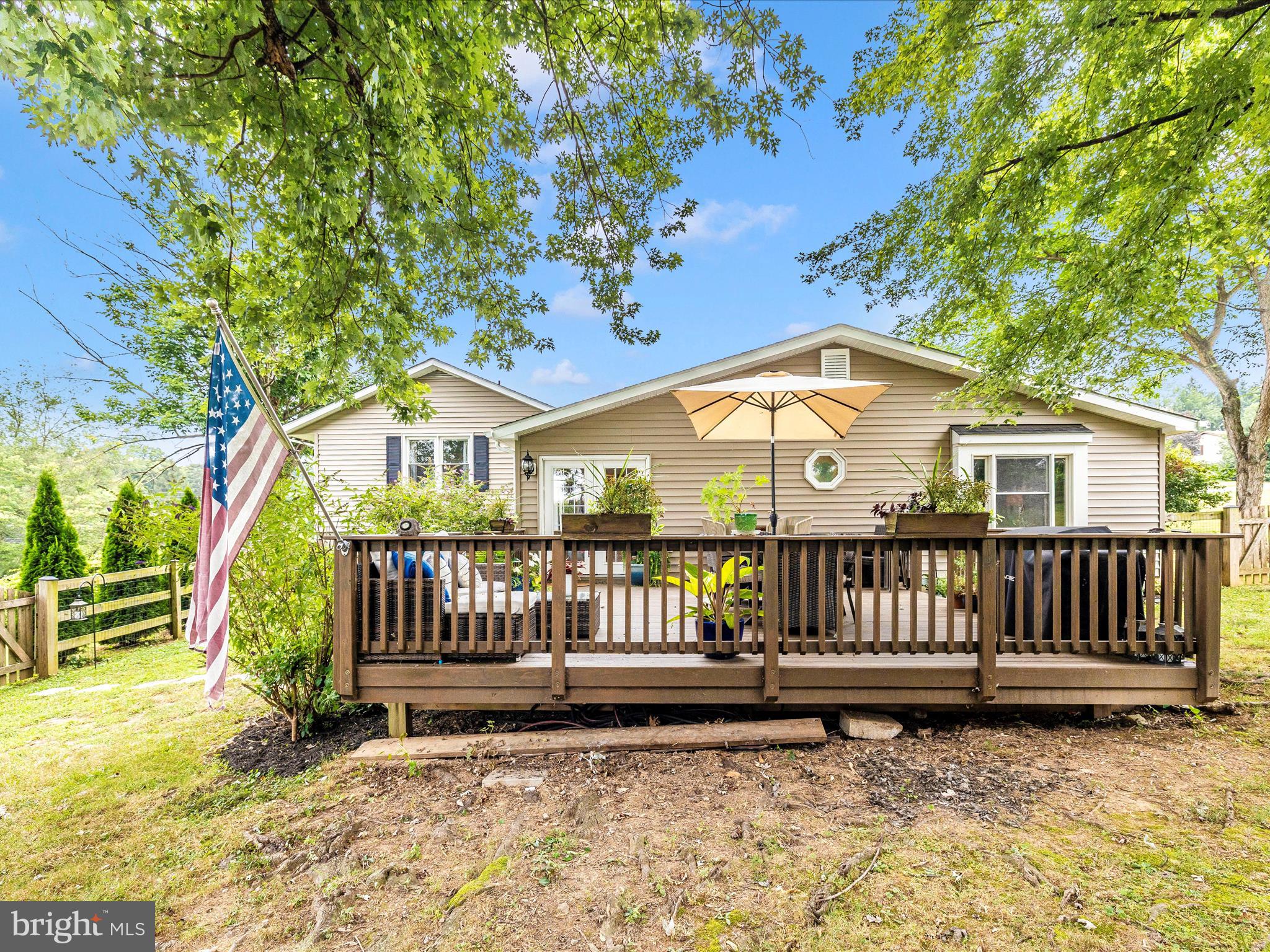 WISPERREN OAKS - Residential