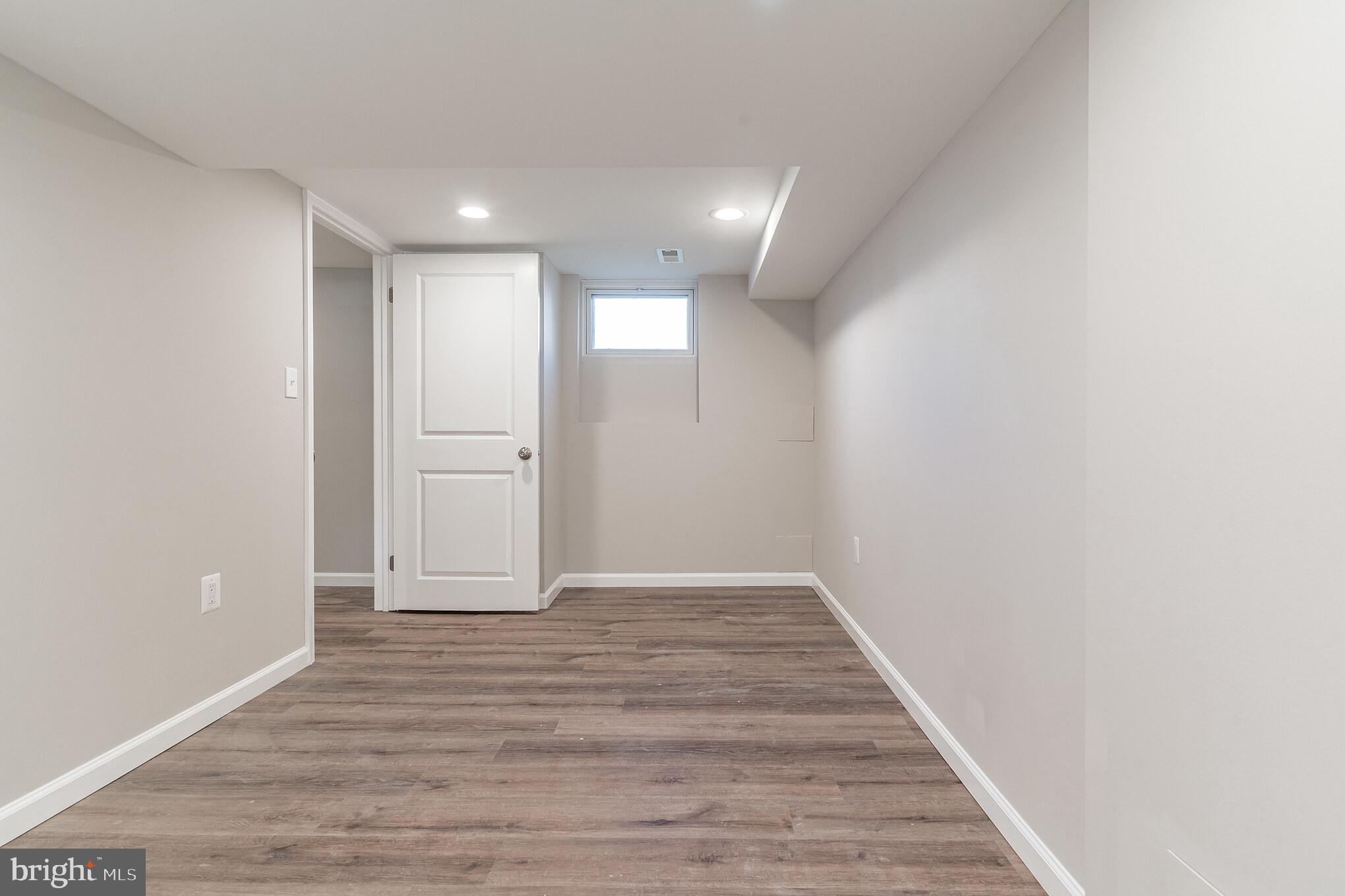 AIRAGE VILLAGE - Residential