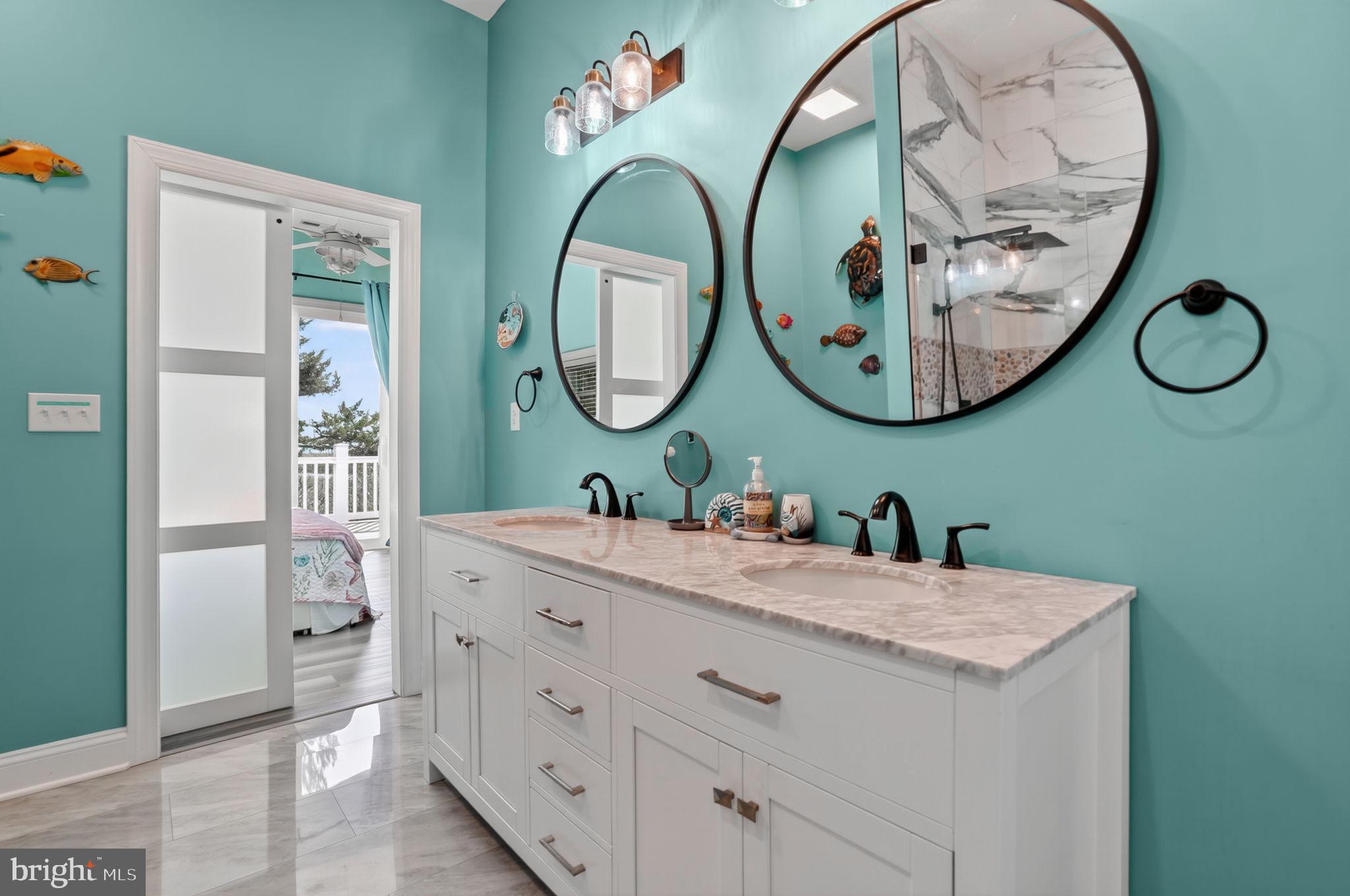 SOUTH SHORE MARINA - Residential