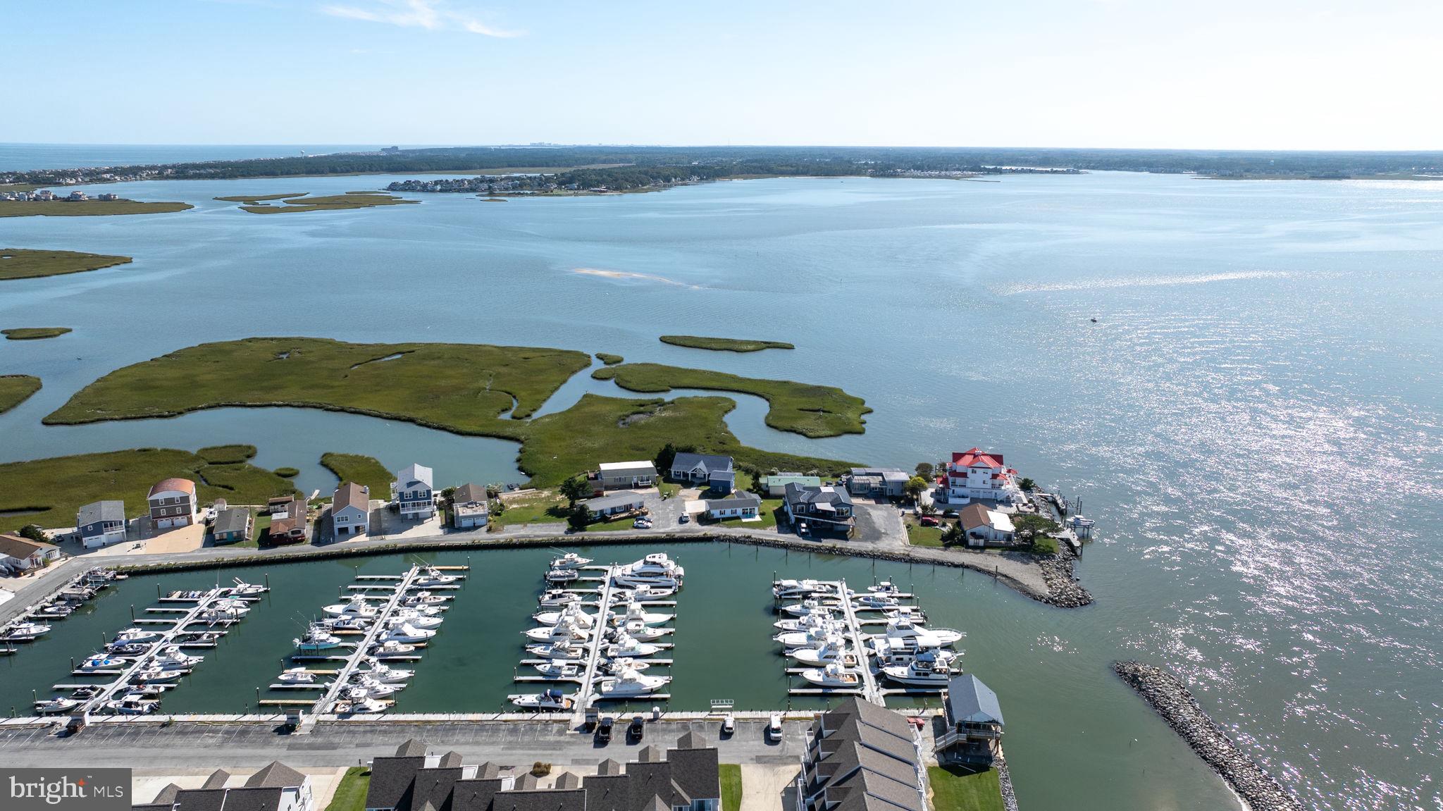 SOUTH SHORE MARINA - Residential