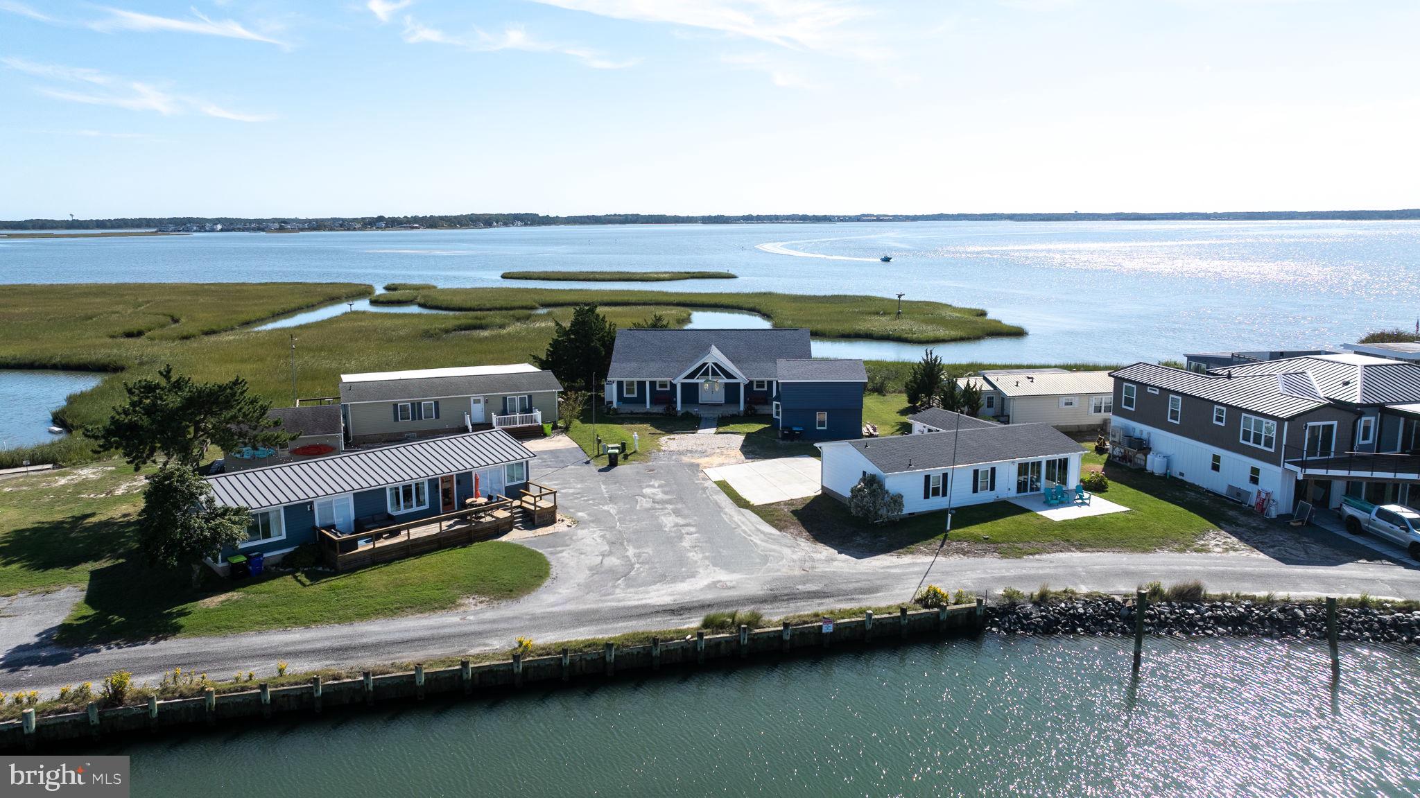 SOUTH SHORE MARINA - Residential