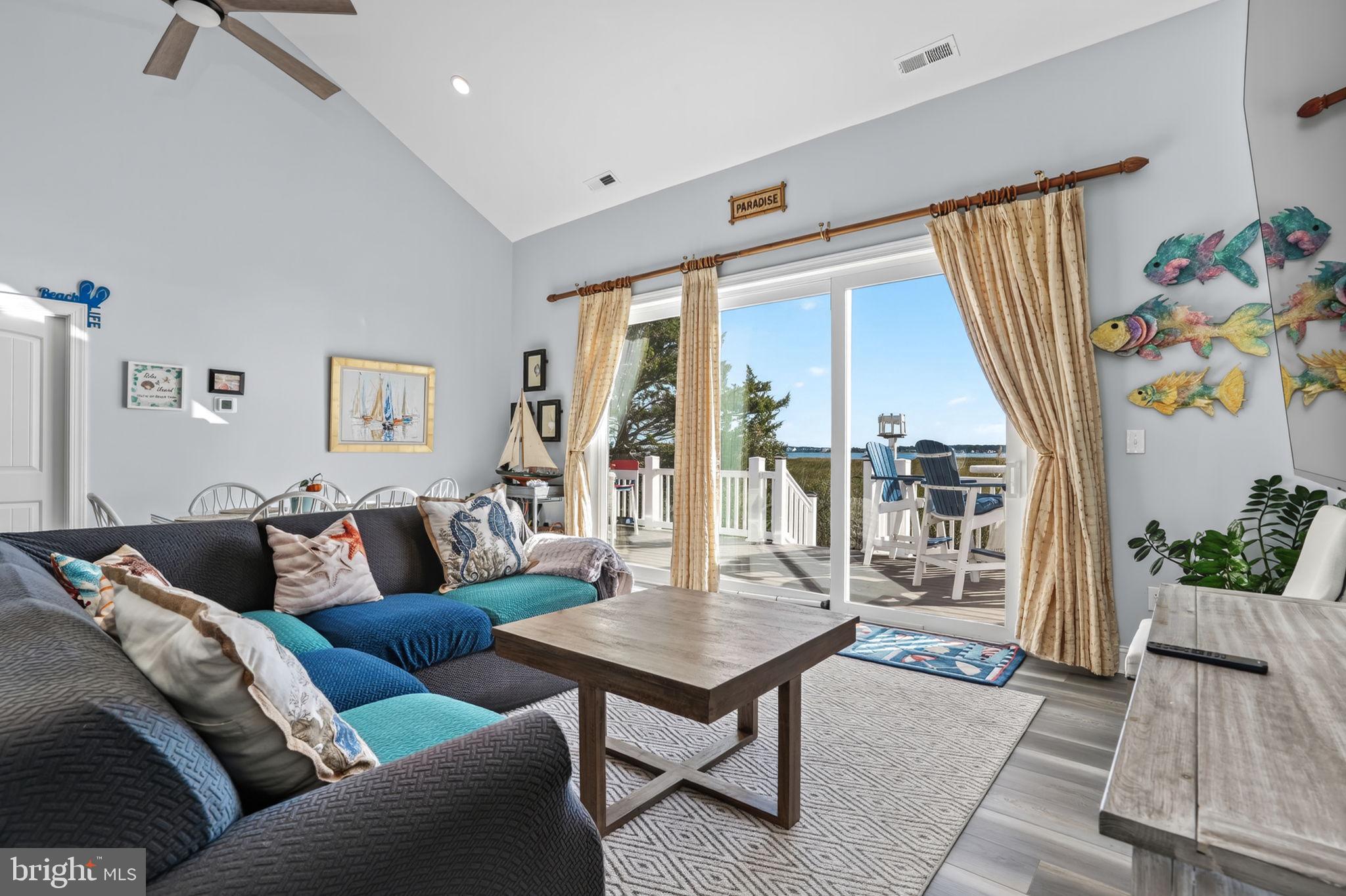 SOUTH SHORE MARINA - Residential