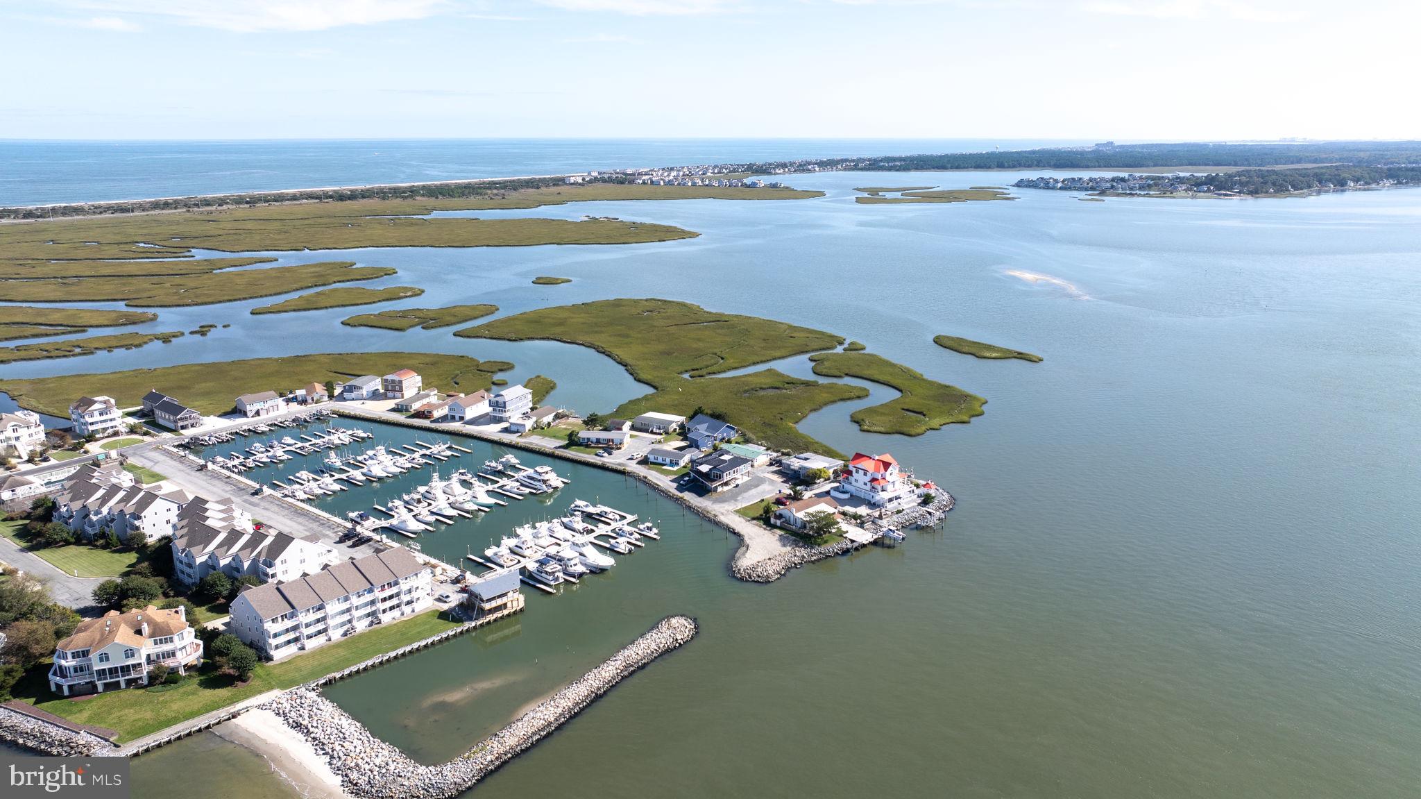 SOUTH SHORE MARINA - Residential