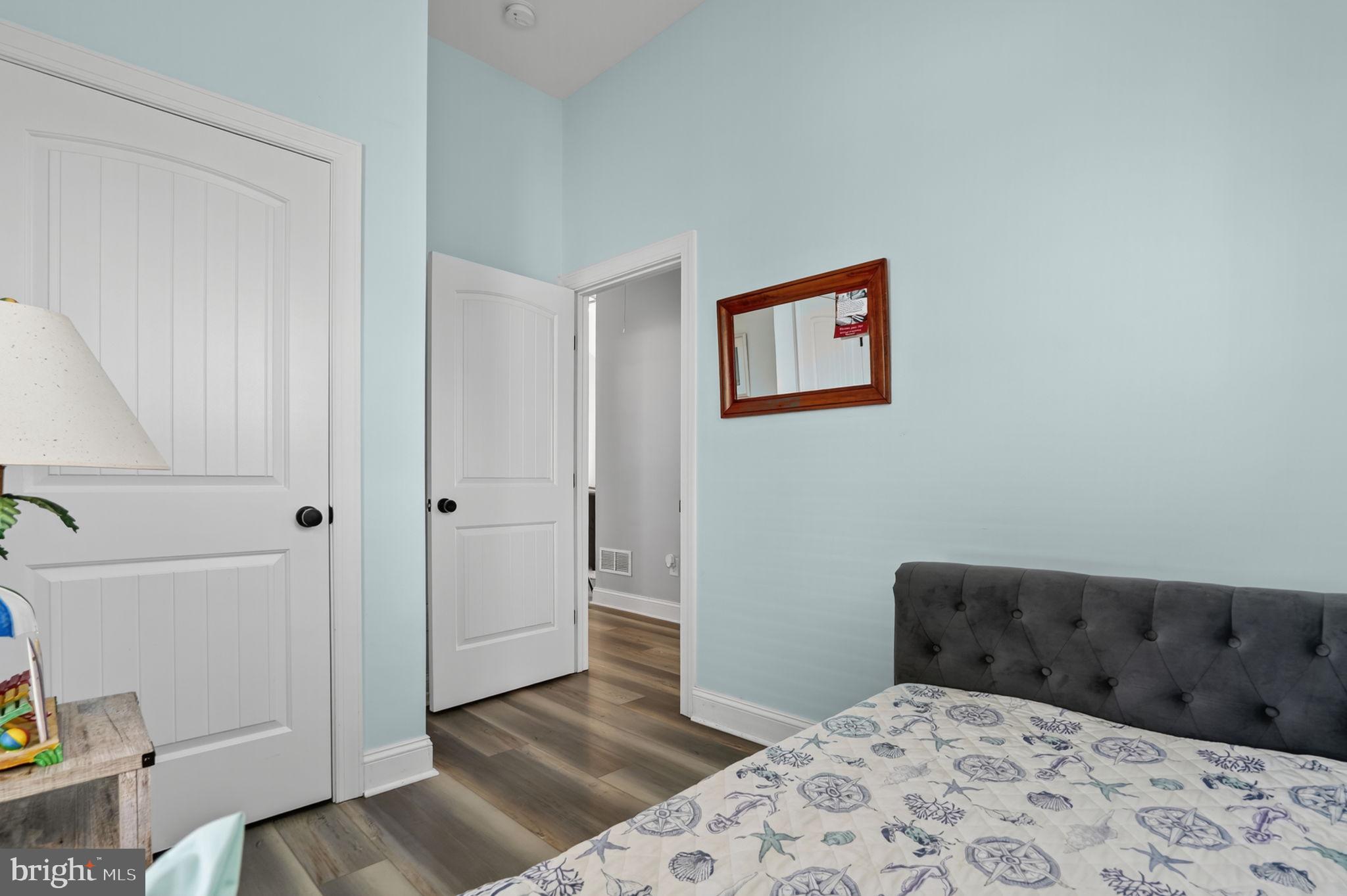 SOUTH SHORE MARINA - Residential