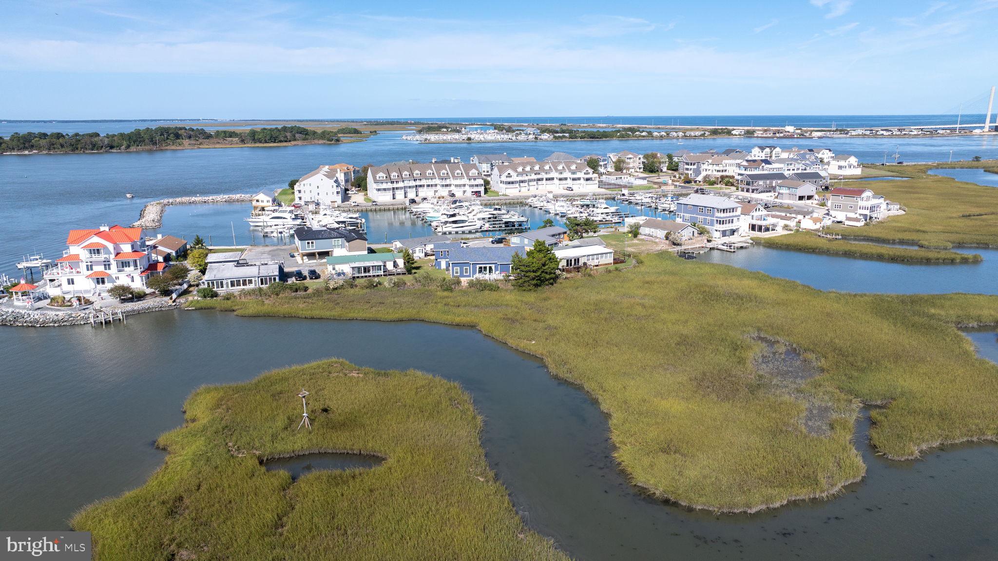 SOUTH SHORE MARINA - Residential
