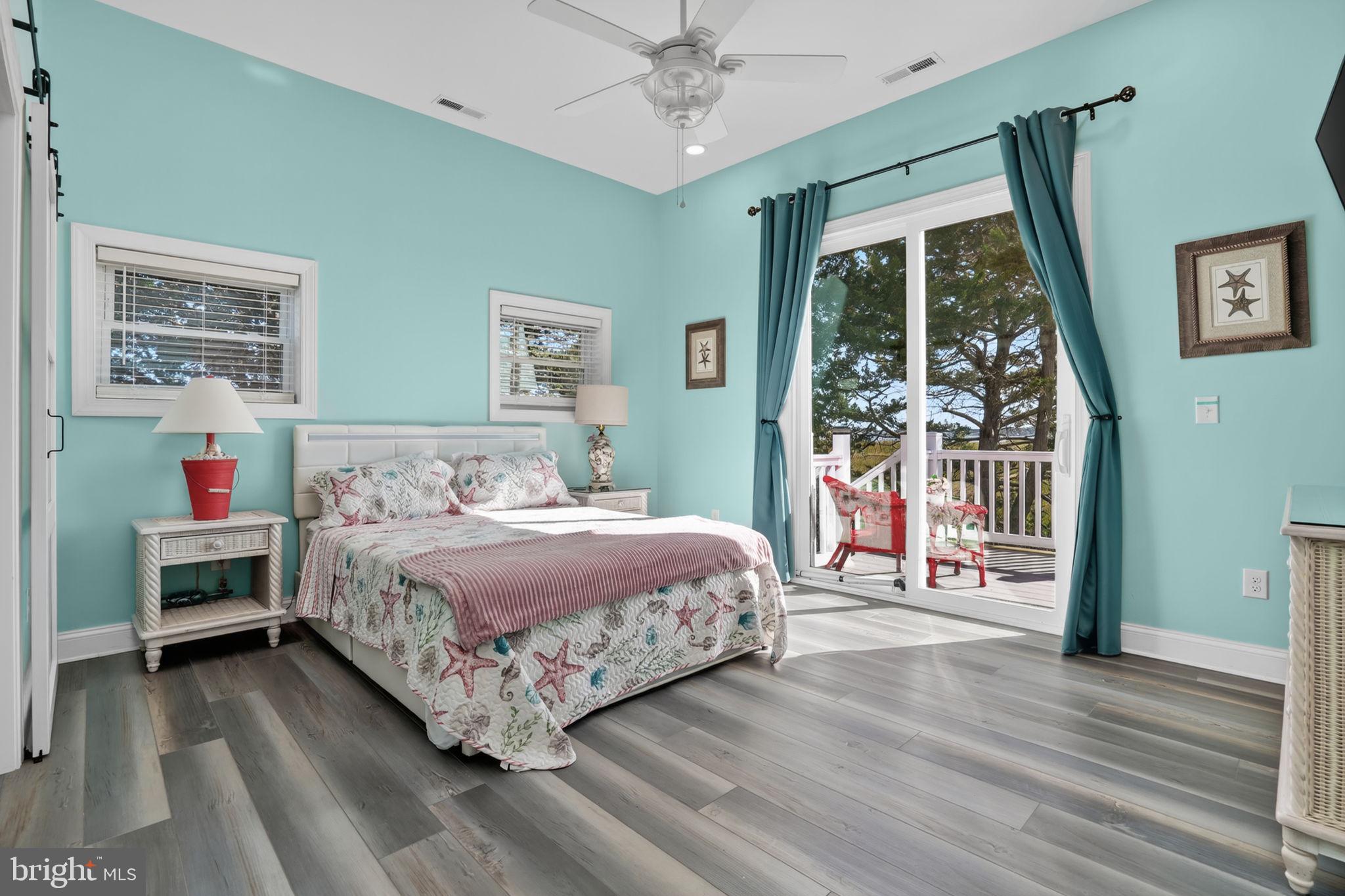 SOUTH SHORE MARINA - Residential