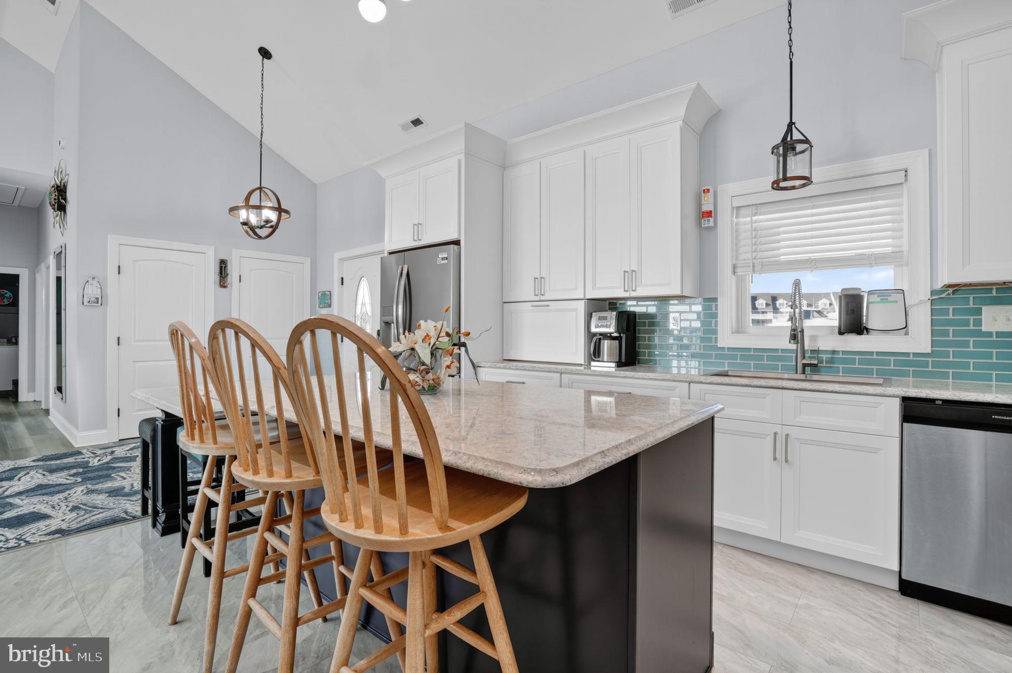 SOUTH SHORE MARINA - Residential