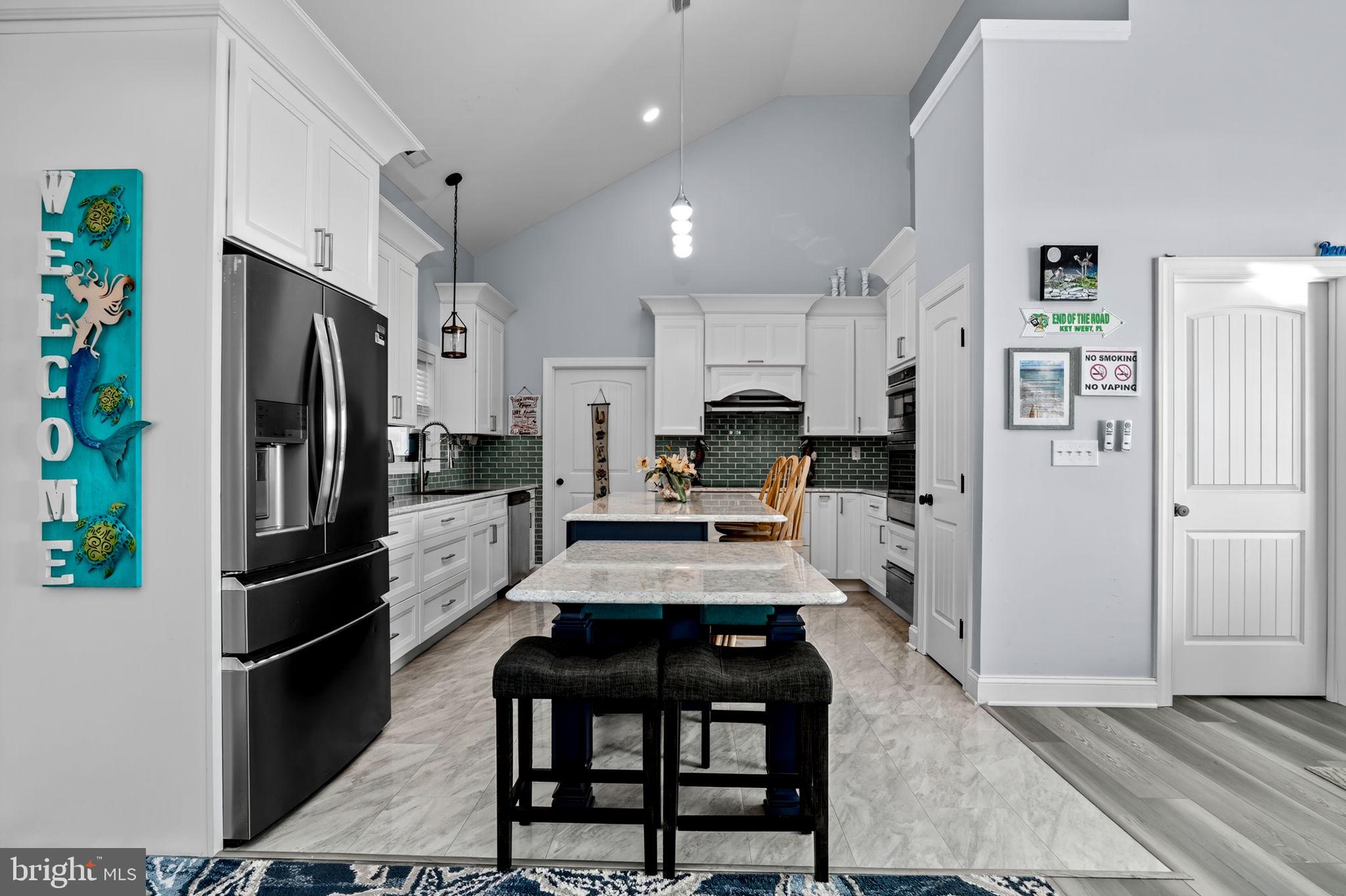 SOUTH SHORE MARINA - Residential