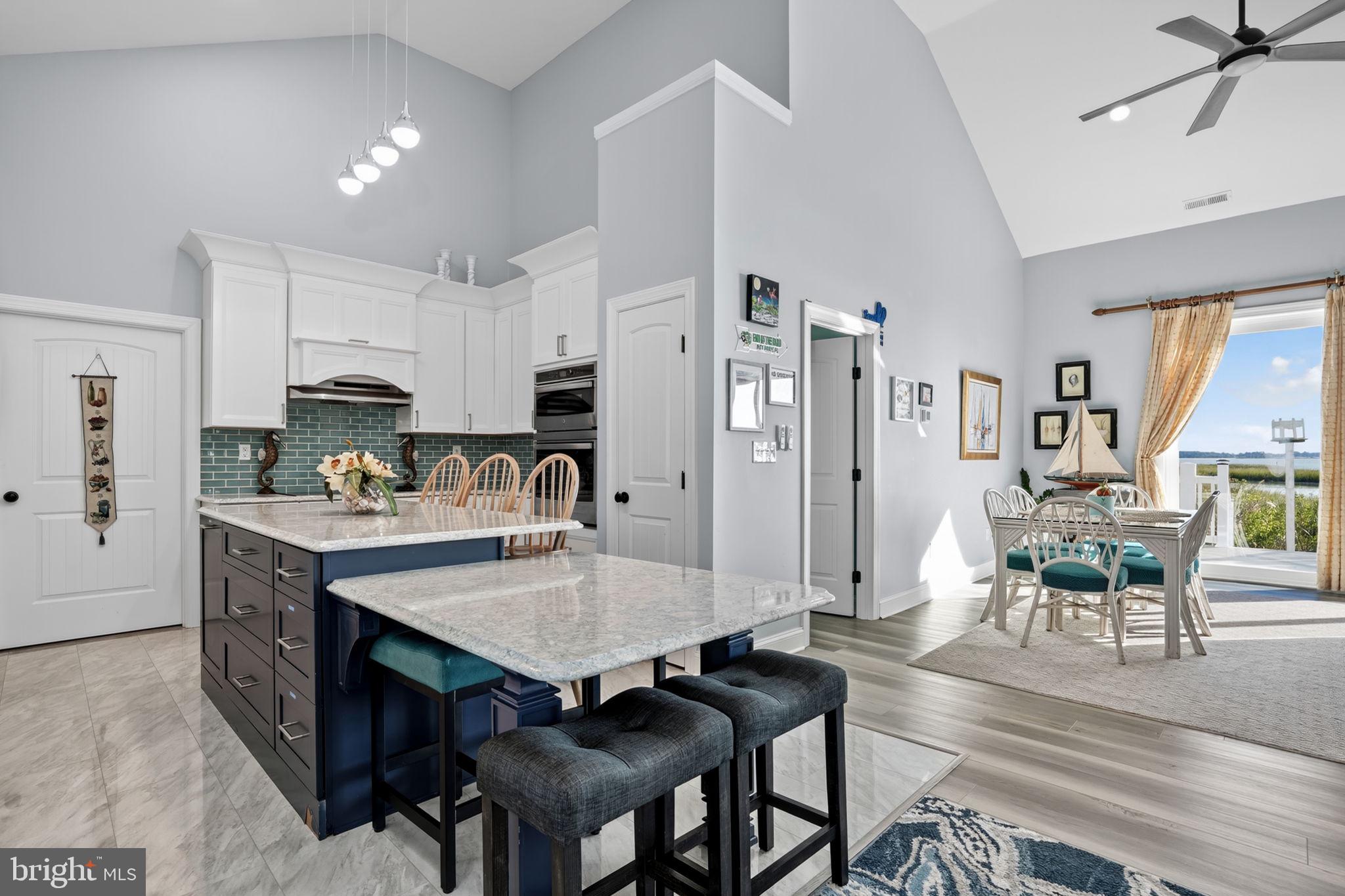 SOUTH SHORE MARINA - Residential