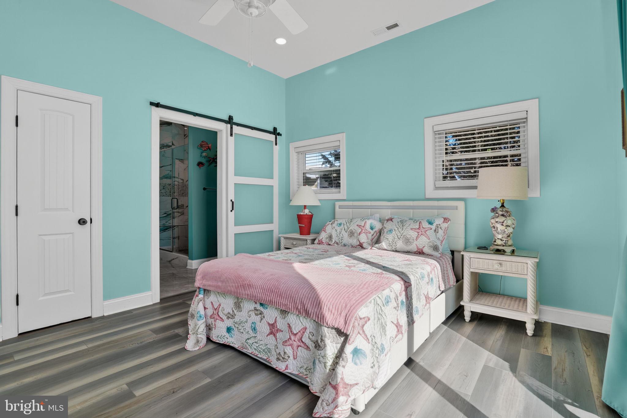 SOUTH SHORE MARINA - Residential