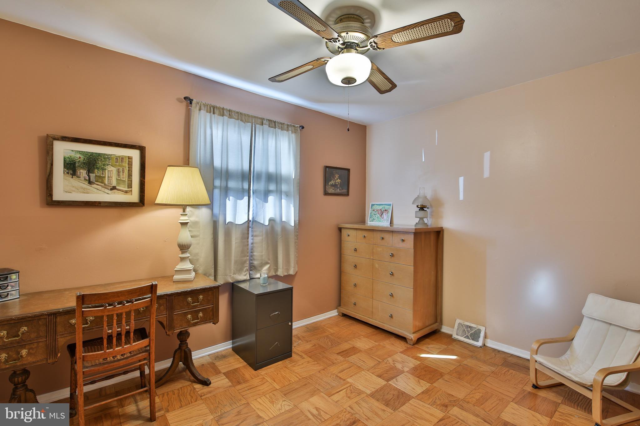 KIRK ACRES - Residential