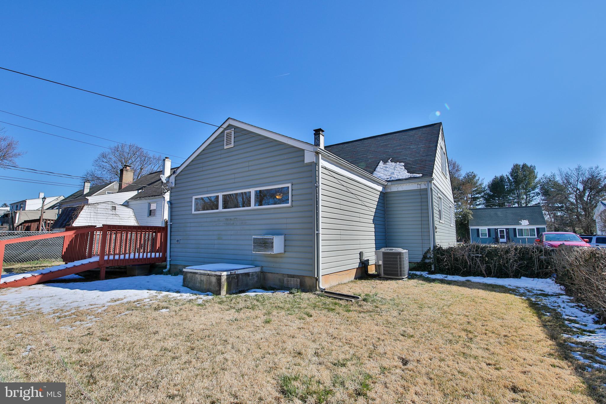 KIRK ACRES - Residential