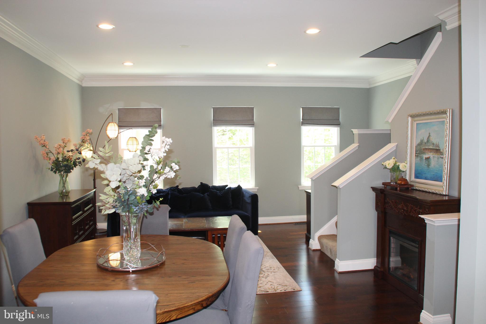 13512 TURQUOISE LANE