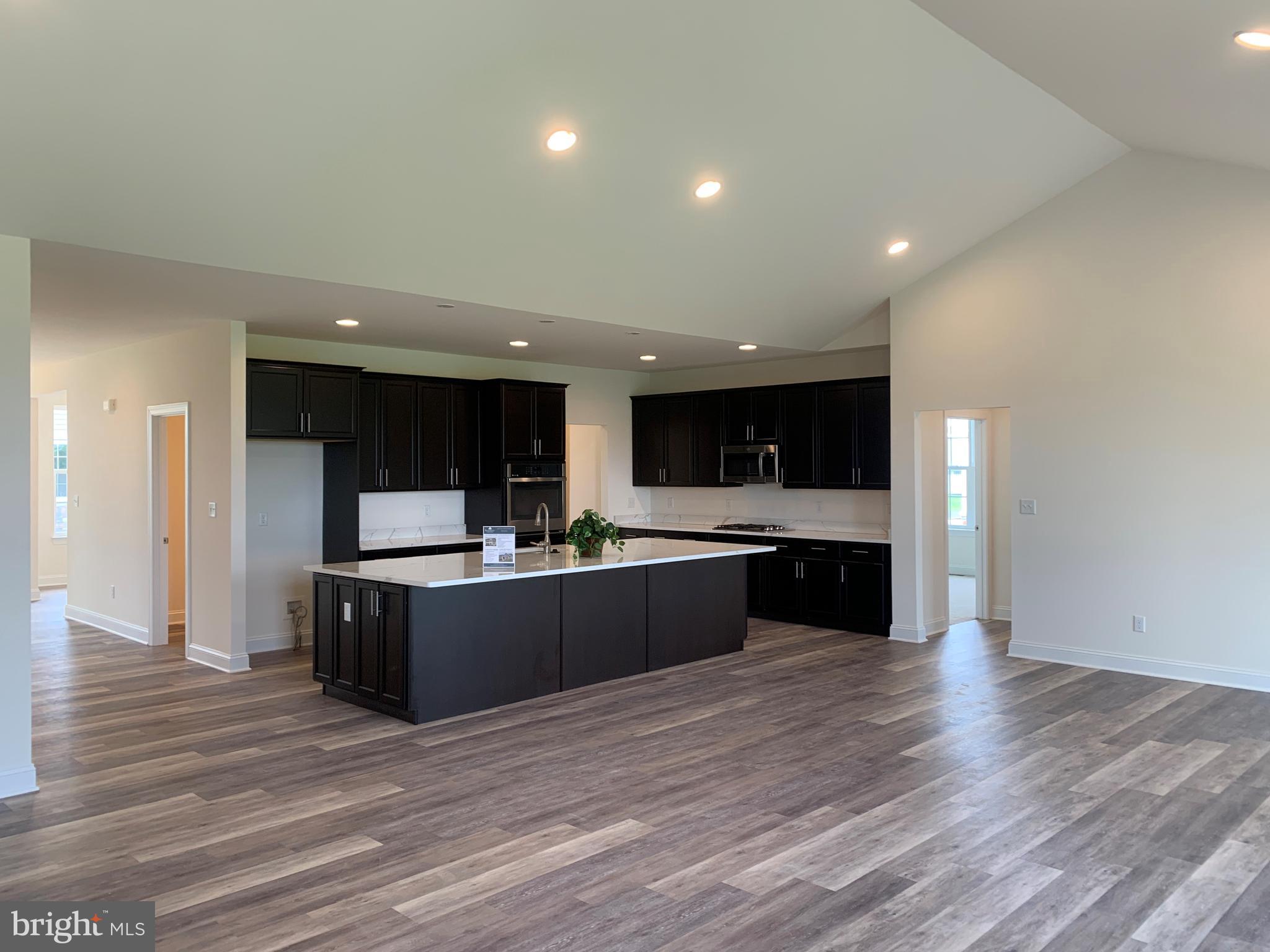 ROTHWELL ESTATES - Residential