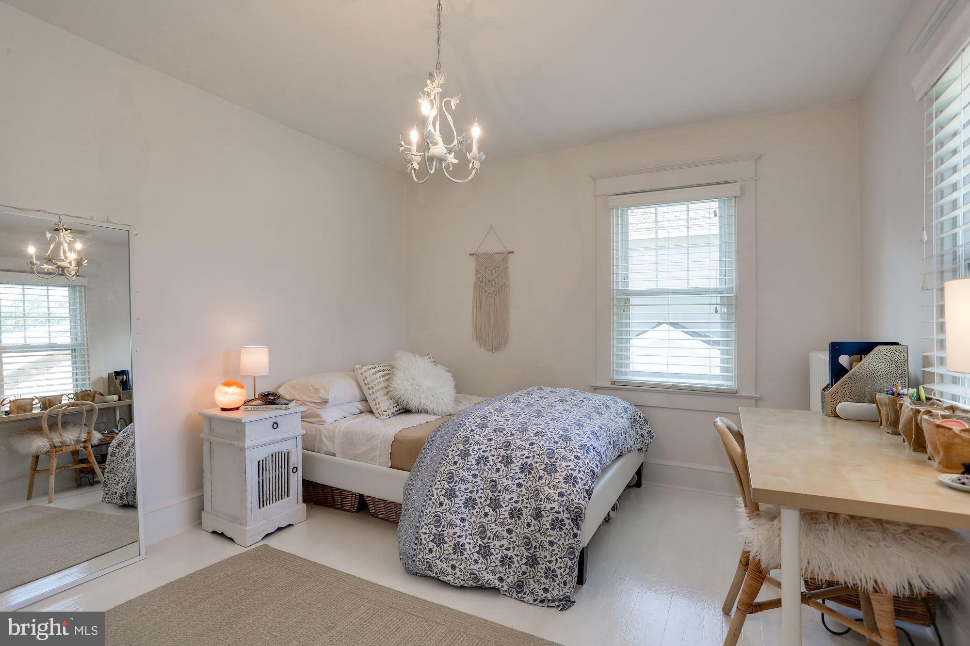 ROSEMONT - Residential