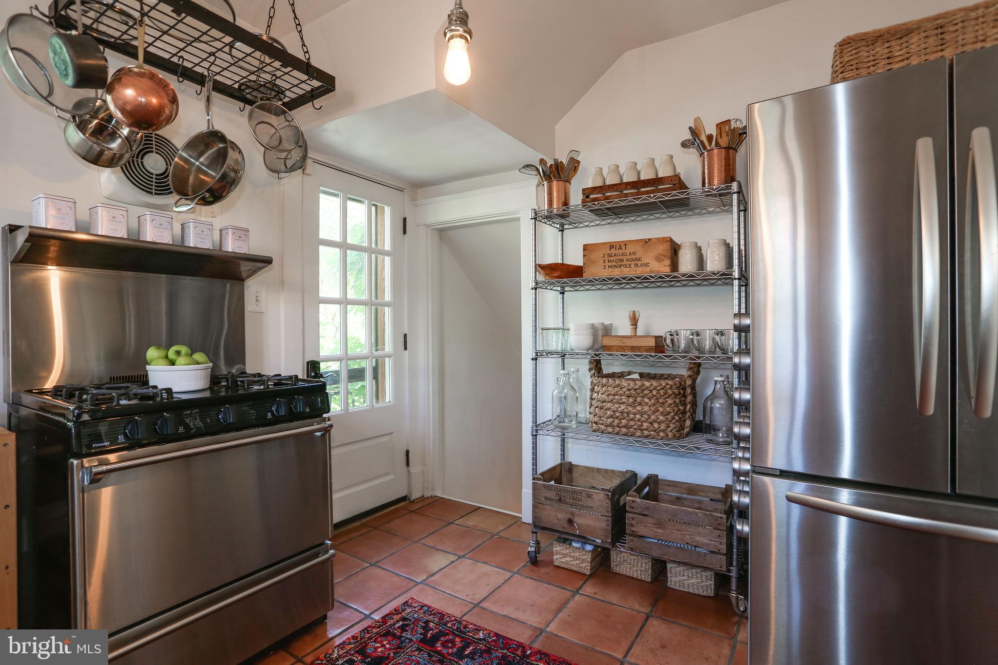 ROSEMONT - Residential